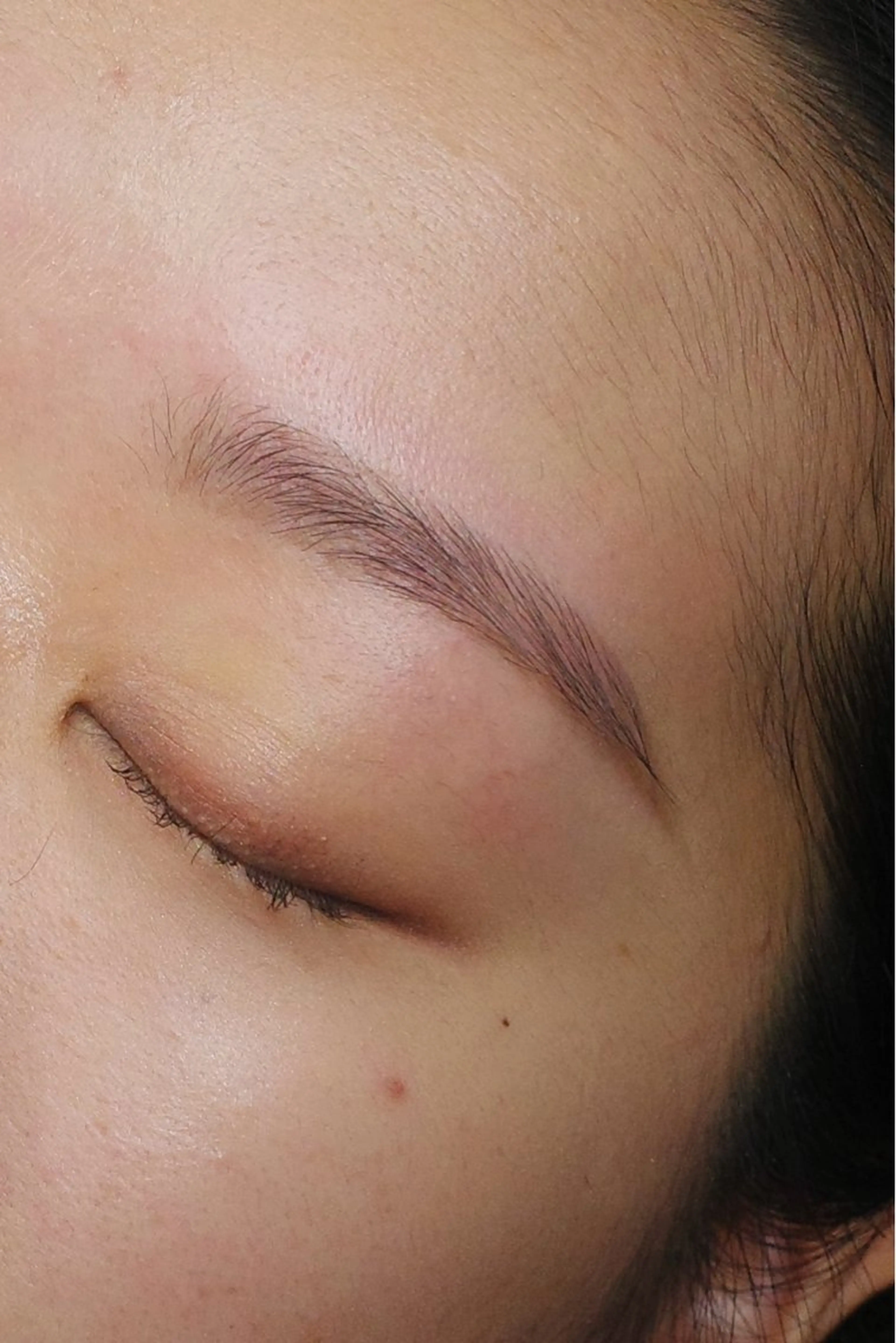 アイブロウ ナチュラル眉🩶 yumiの眉毛・アイブロウイメージ