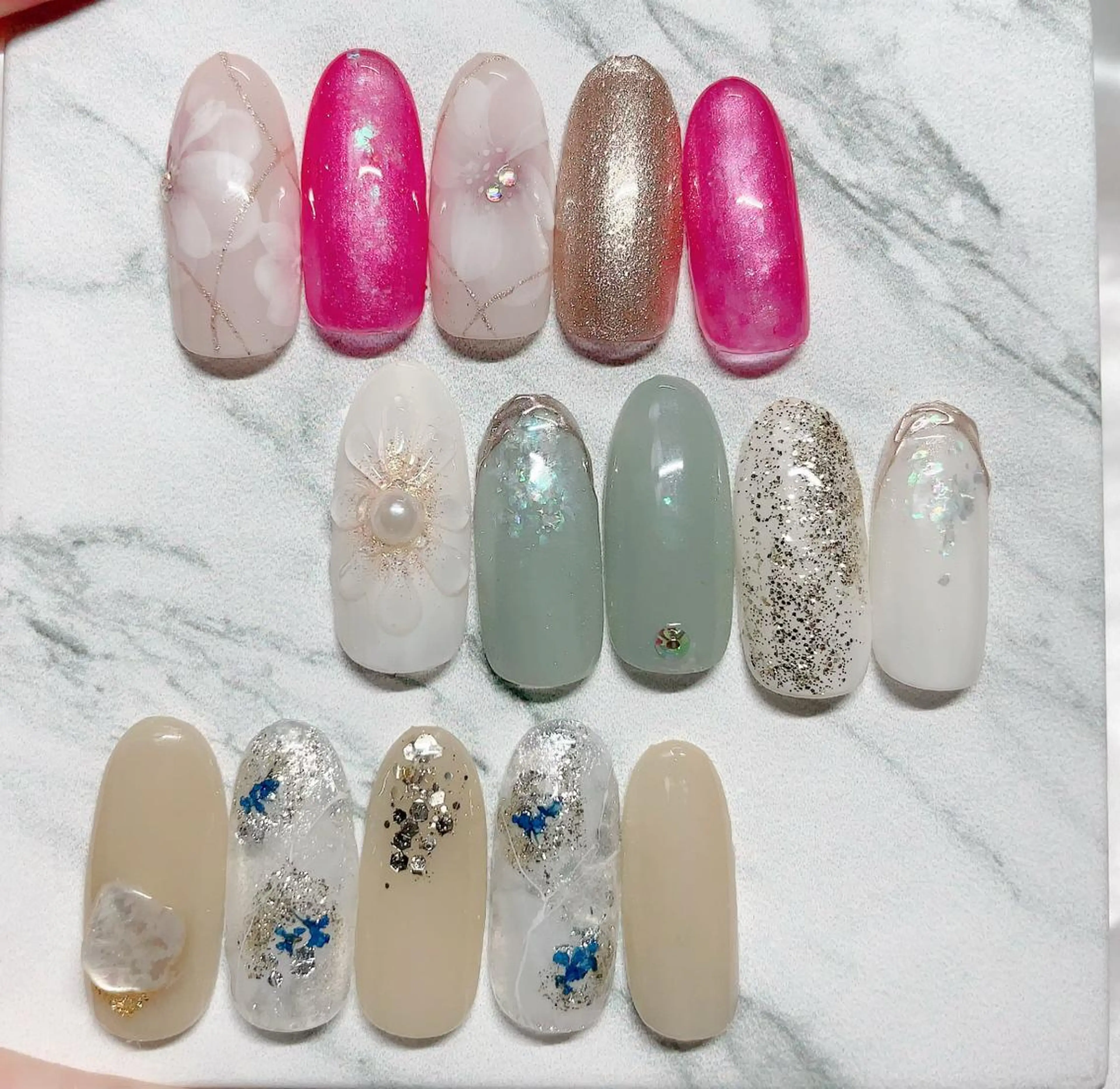 ネイル ハンドネイル 〜 R〜 プライベートサロンのネイルデザイン