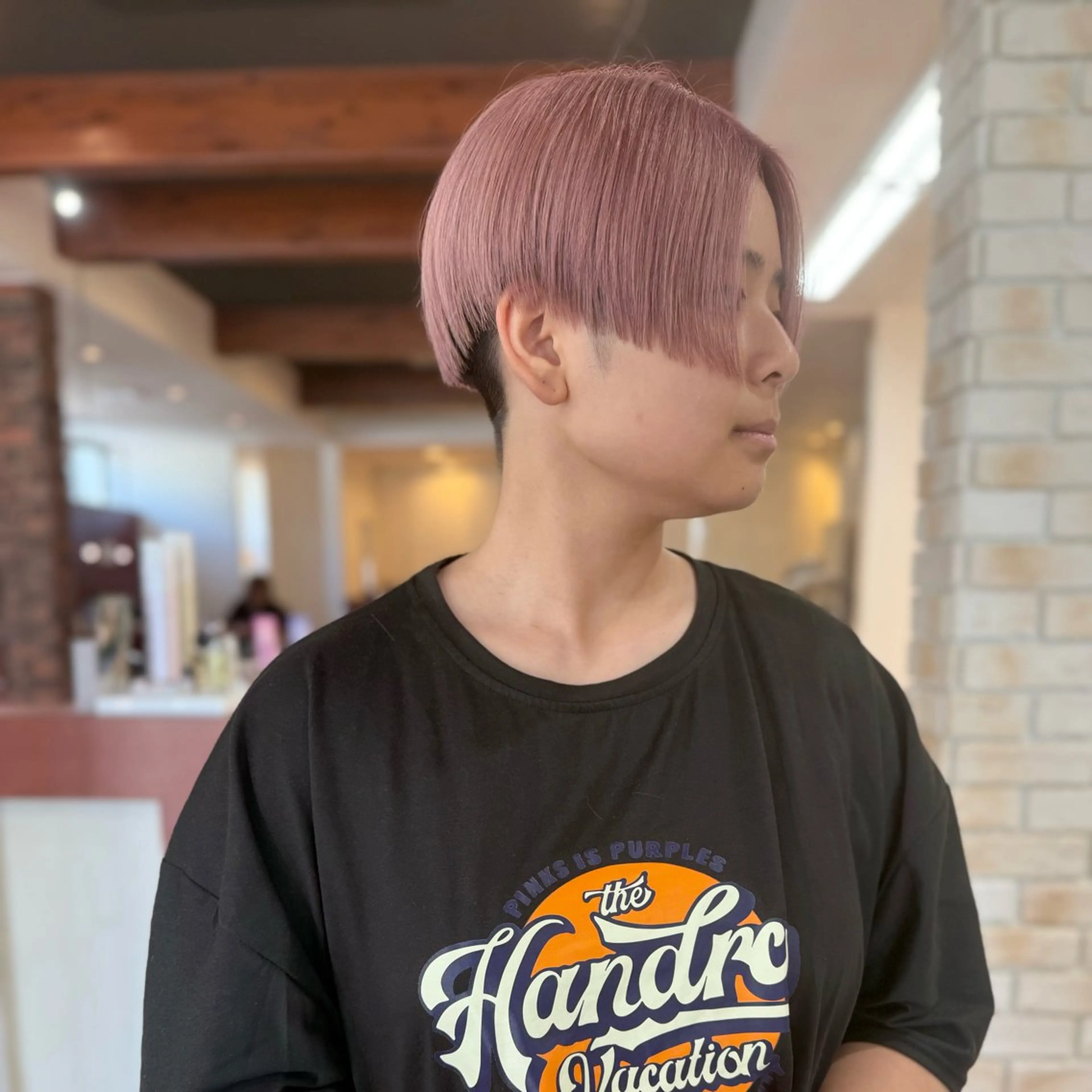 ショート ヘアカラー 【シクネ】ユウダイ お顔まわりカット💎のヘアスタイル