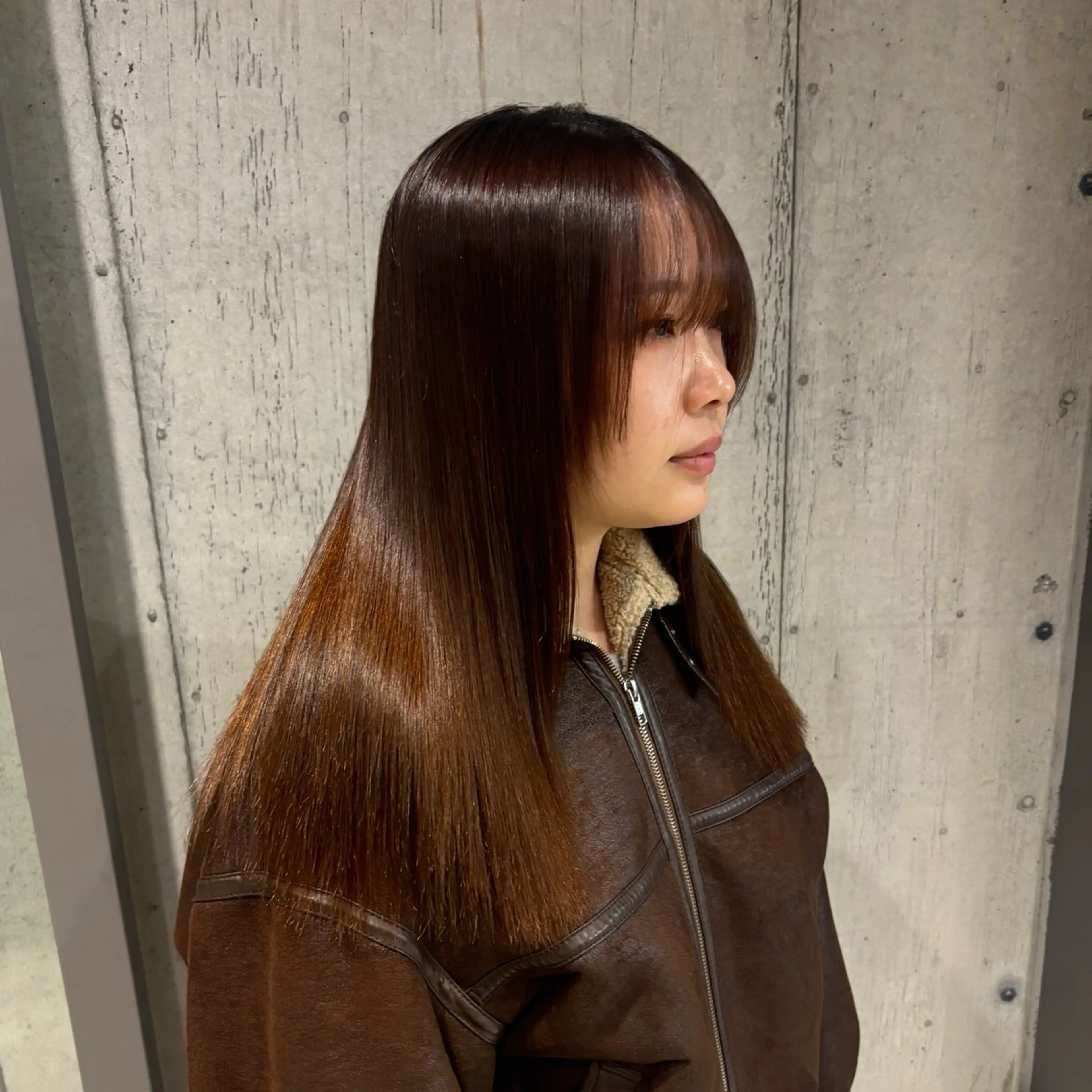 ロング ツヤ髪ハイトーン ×レイヤー🌝リオのヘアスタイル