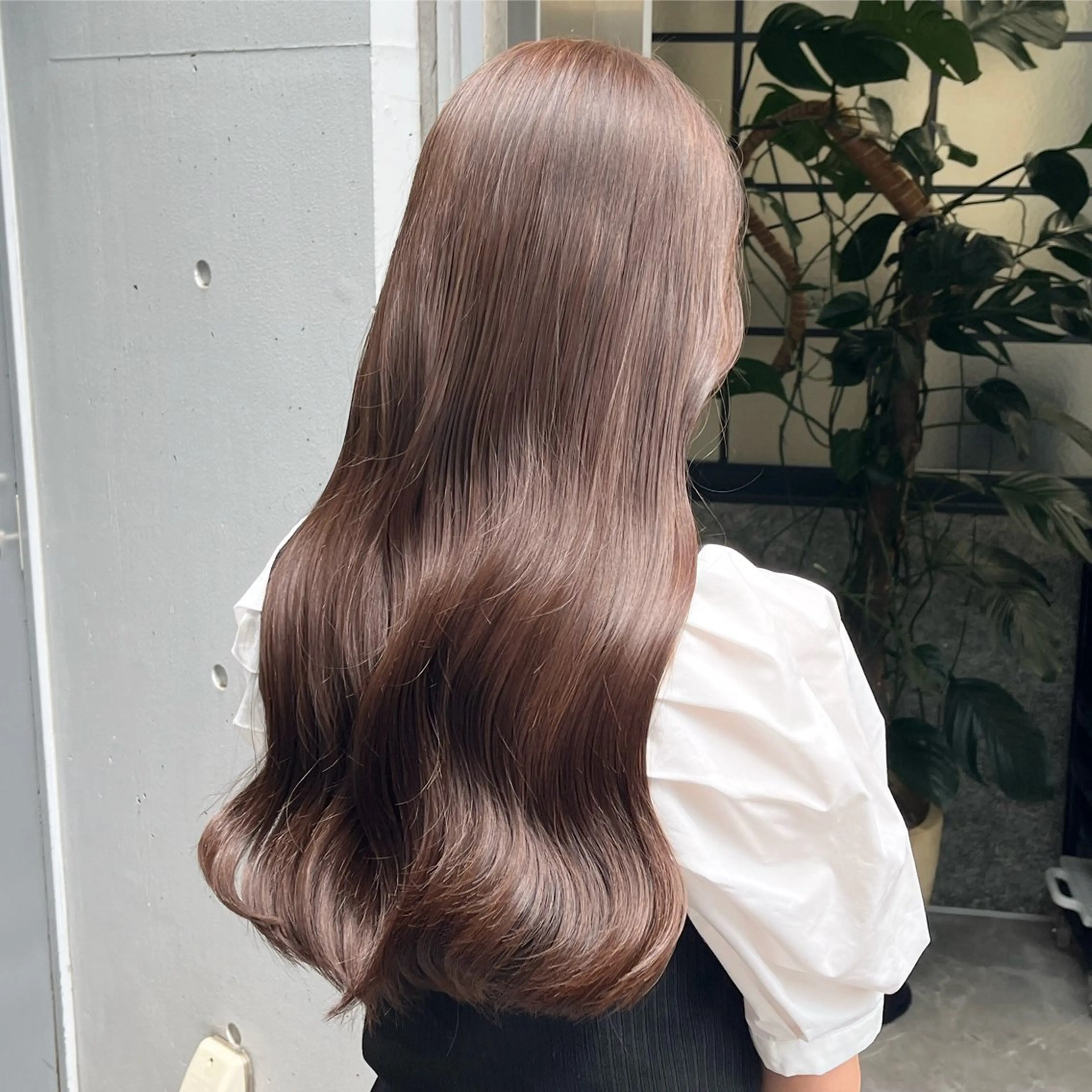 ロング ROIS 表参道所属・ハイトーン🫧艶髪 MAIKAのヘアスタイル