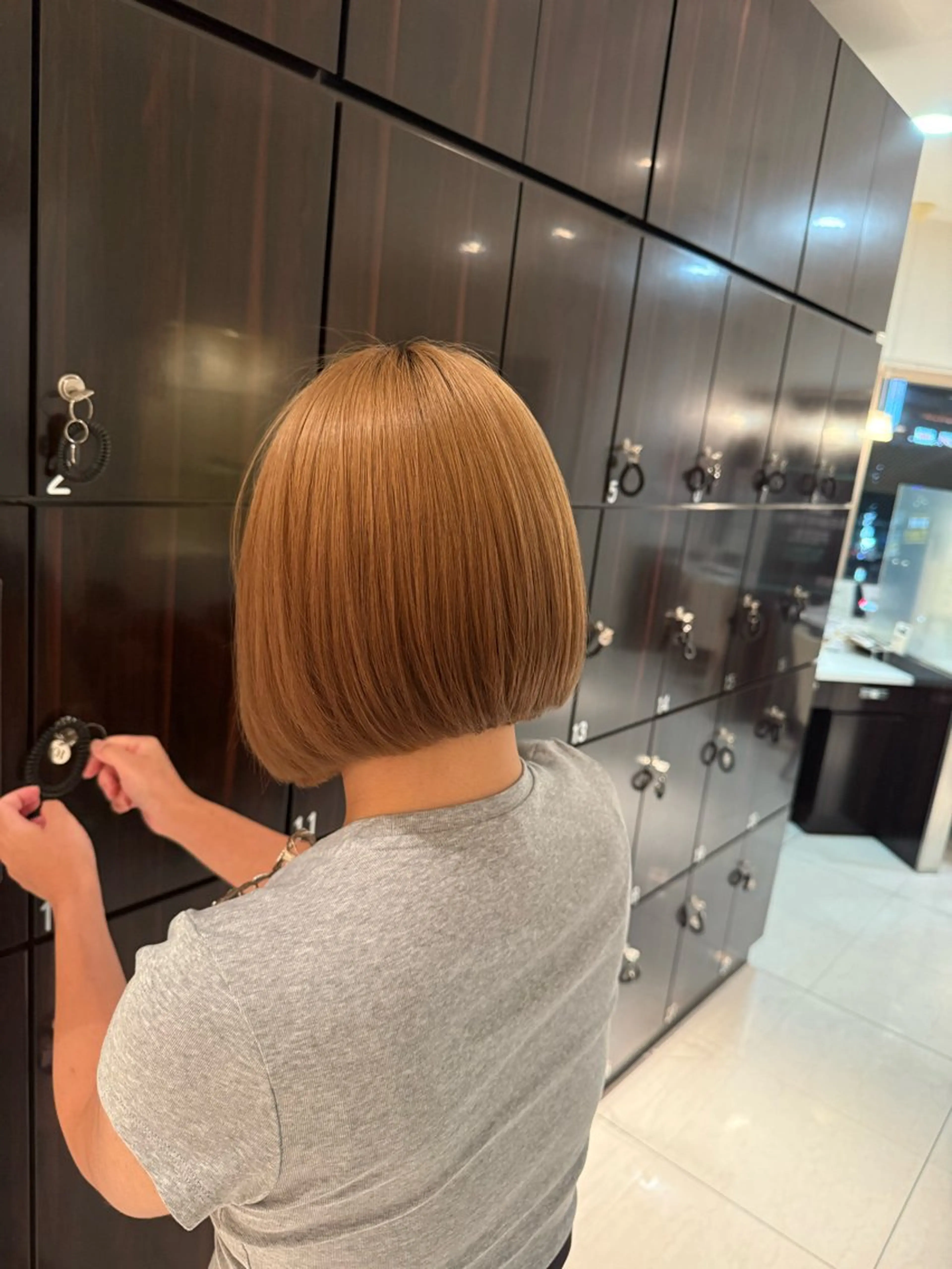 ミディアム ボブ カット レナークアリア 梅津美憂のヘアスタイル