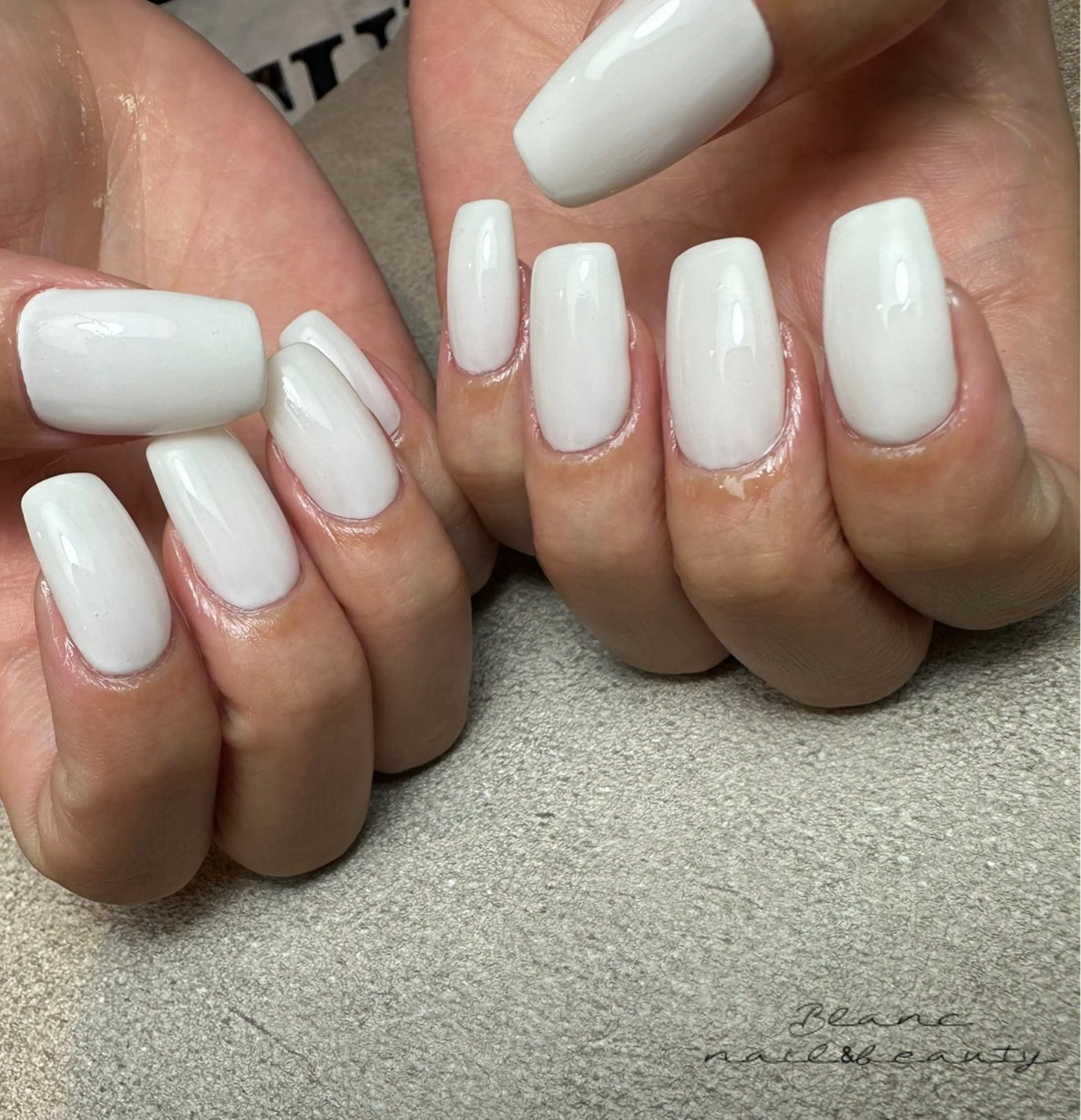 ネイル Blanc ブランのネイルデザイン