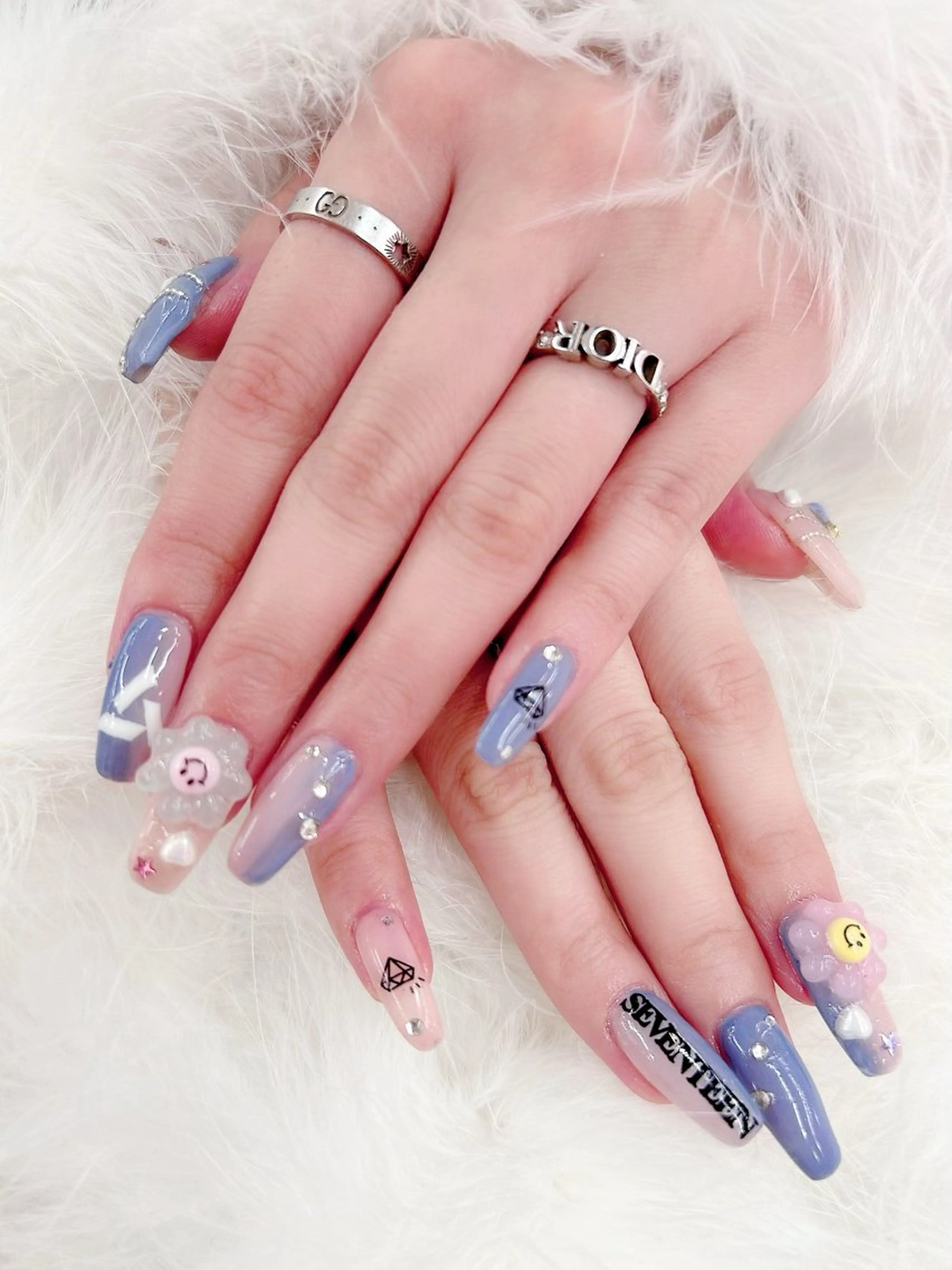 ネイル LOWANAIL 新宿/新大久保のネイルデザイン