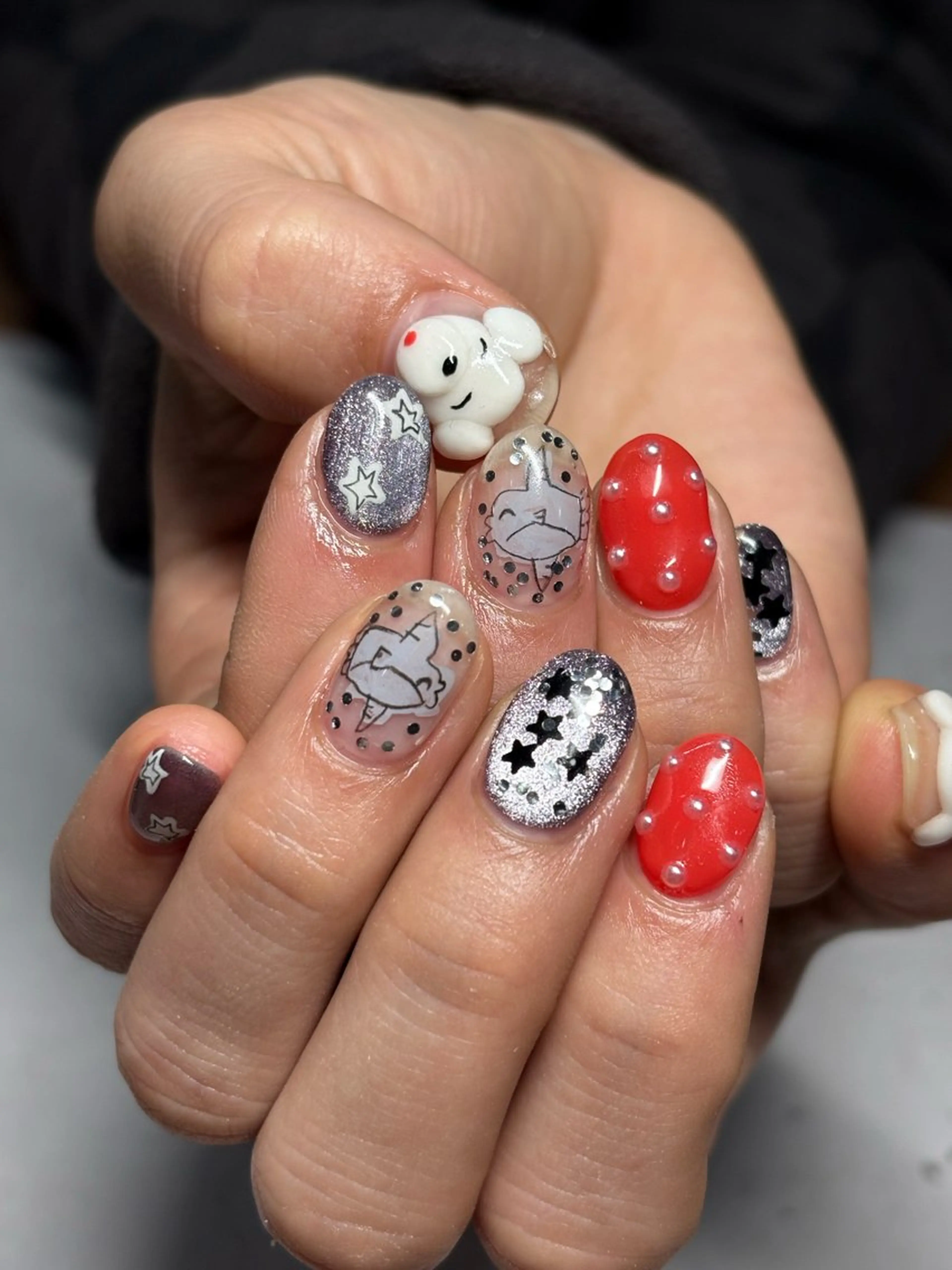 ネイル ハンドネイル NICOnail🦭 Mikuのネイルデザイン