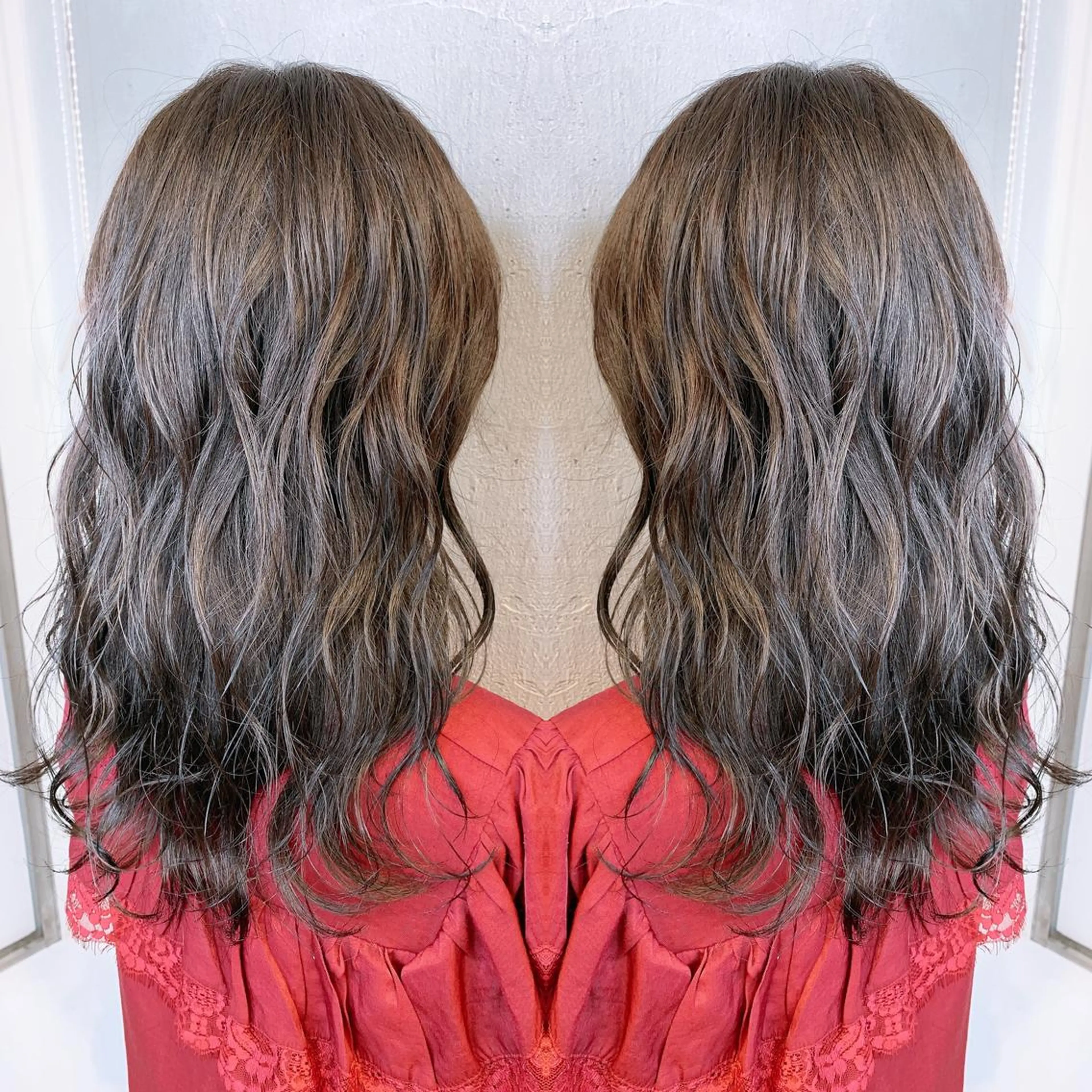 セミロング カラー アディクシーカラー アッシュ アッシュグレー ベージュカラー ブリーチ 前髪顔周りカット 沼田　拓斗のヘアスタイル