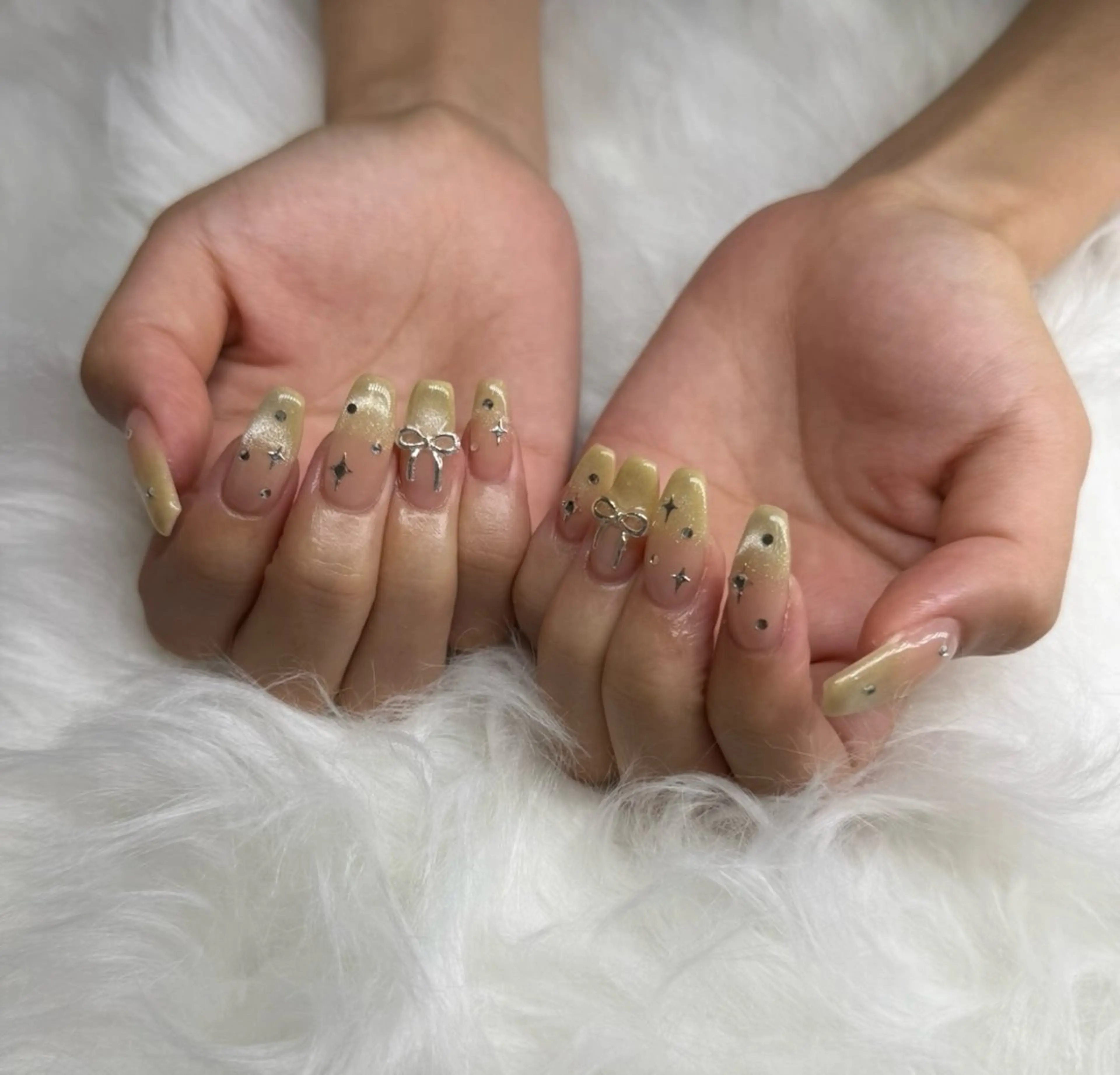 ネイル ハンドネイル hazuki ☽ 4月予約受付中✨のネイルデザイン