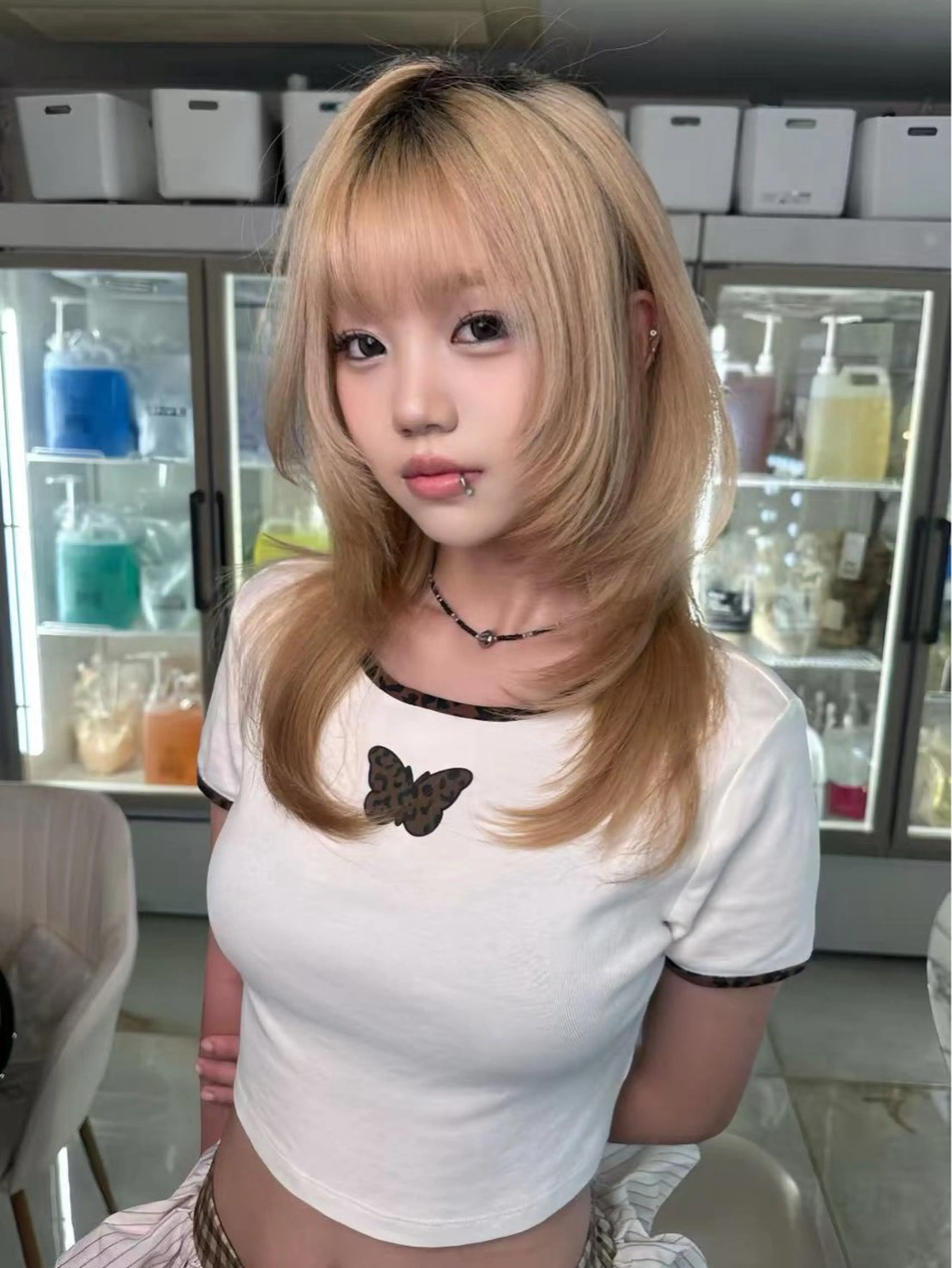 セミロング カット ヘアカラー トリートメント RiA/レイヤーカッ ト/ハッシュカットのヘアスタイル