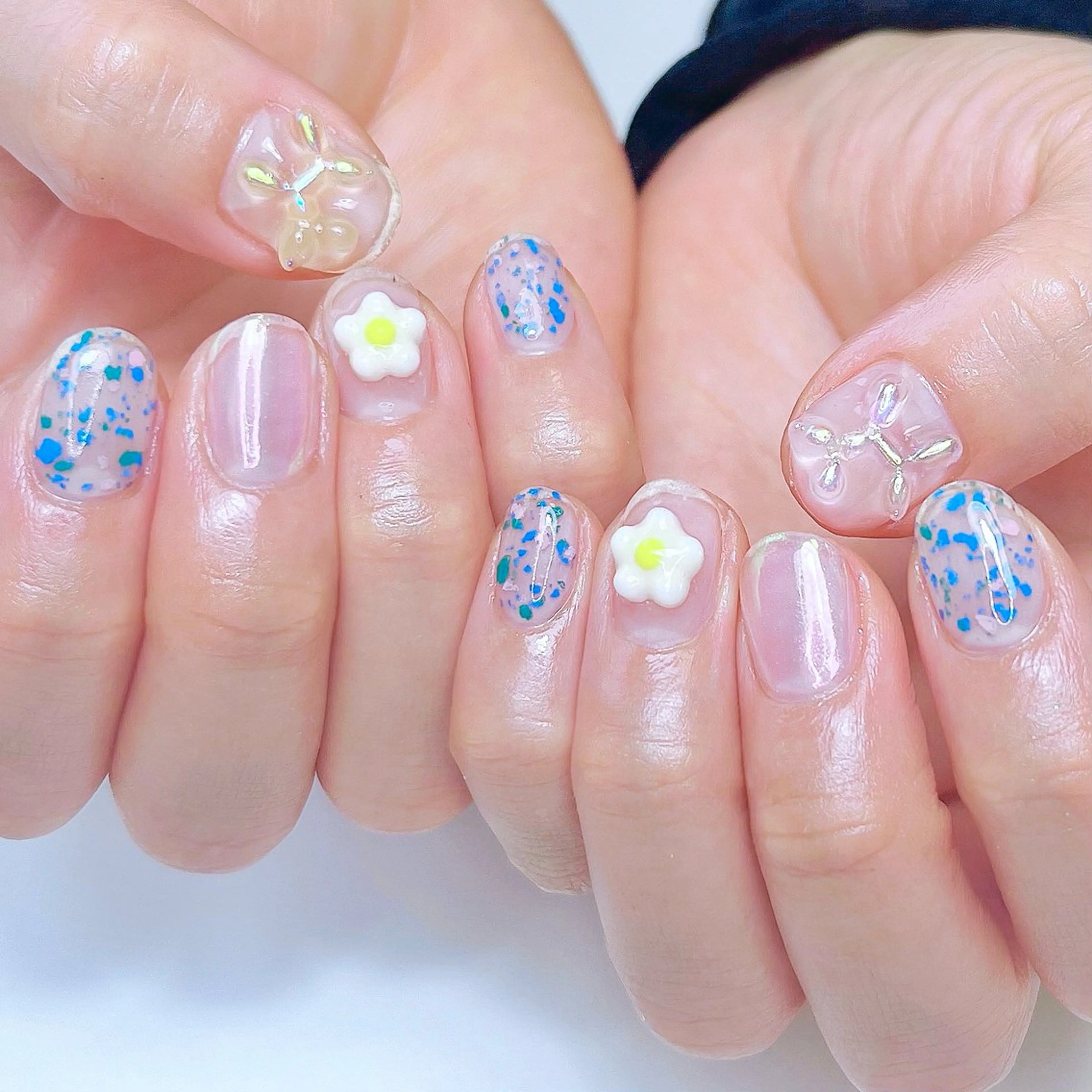 ネイル ハンドネイル いちごパフェ ゆいのネイルデザイン