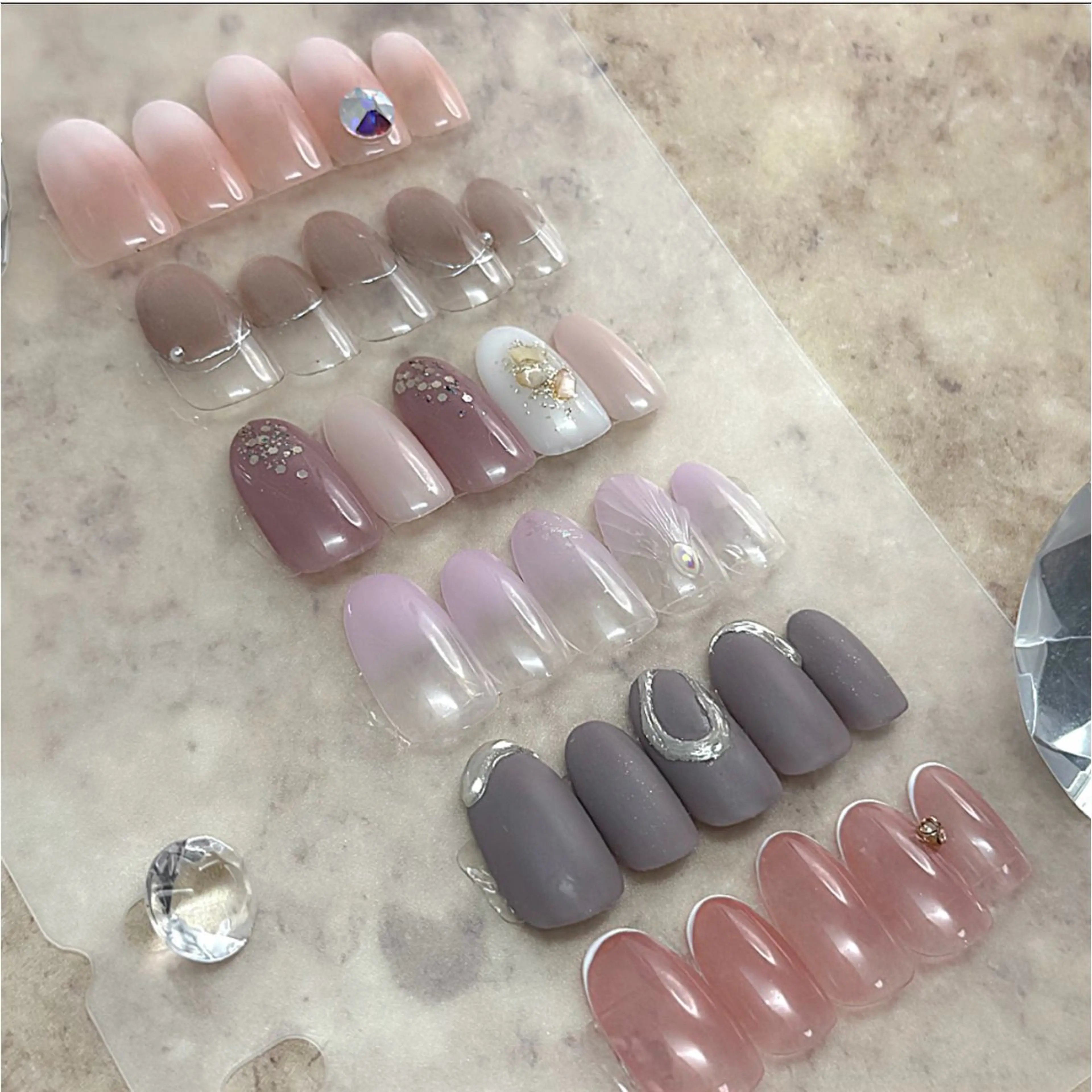上品🌸オフィスネイル6種から選べるパラジェル定額💠マグネットもマーメイドネイルもさりげなく💅【新規価格オフ無料】の写真