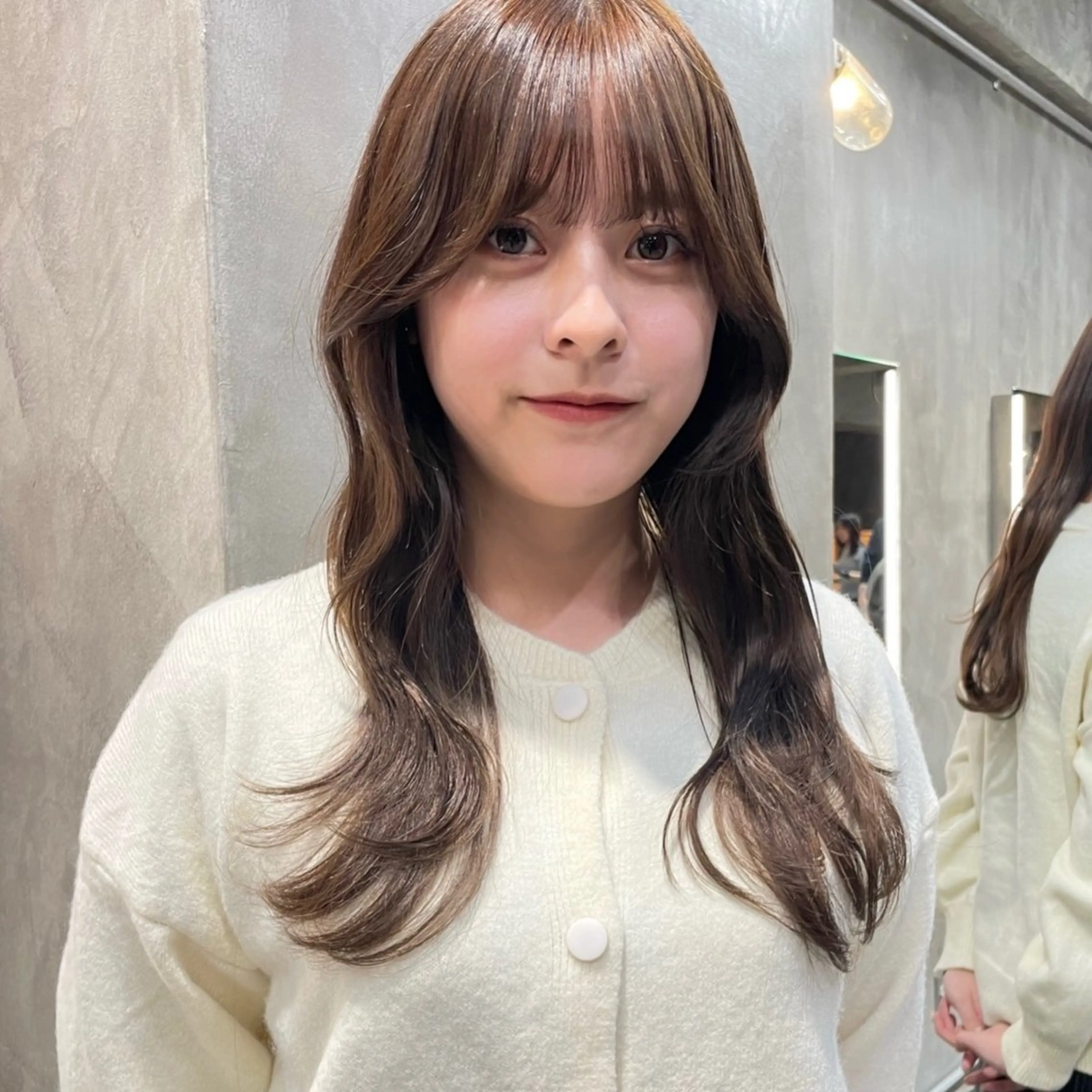 ロング カラー ベージュカラー ブリーチ 透明感カラー ブリーチなしカラー カット 韓国レイヤー/暖色 カラー/KOTONEのヘアスタイル