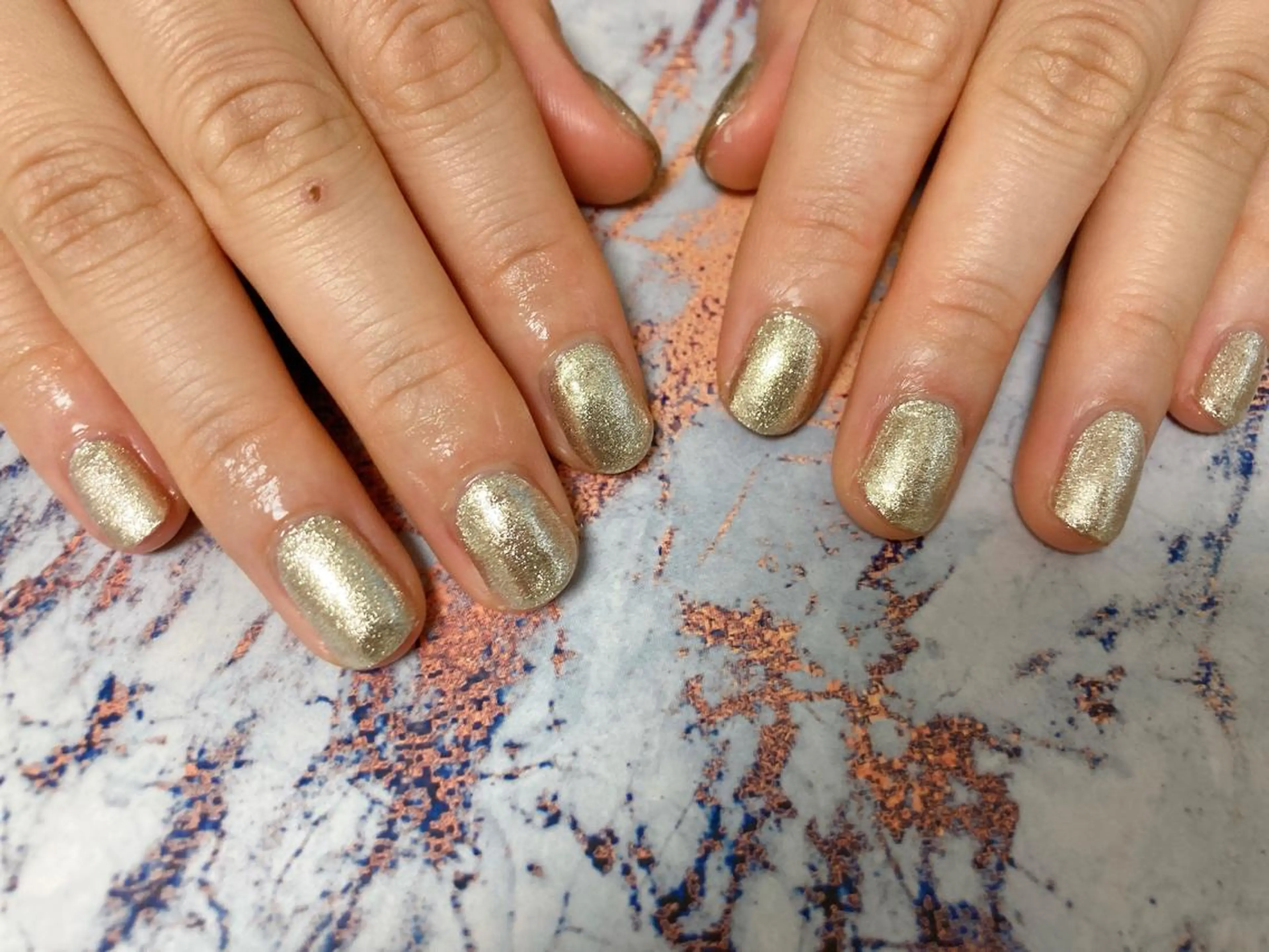 ネイル ラメ(グリッター) ワンカラーネイル ハンドネイル mogunail &blowのネイルデザイン