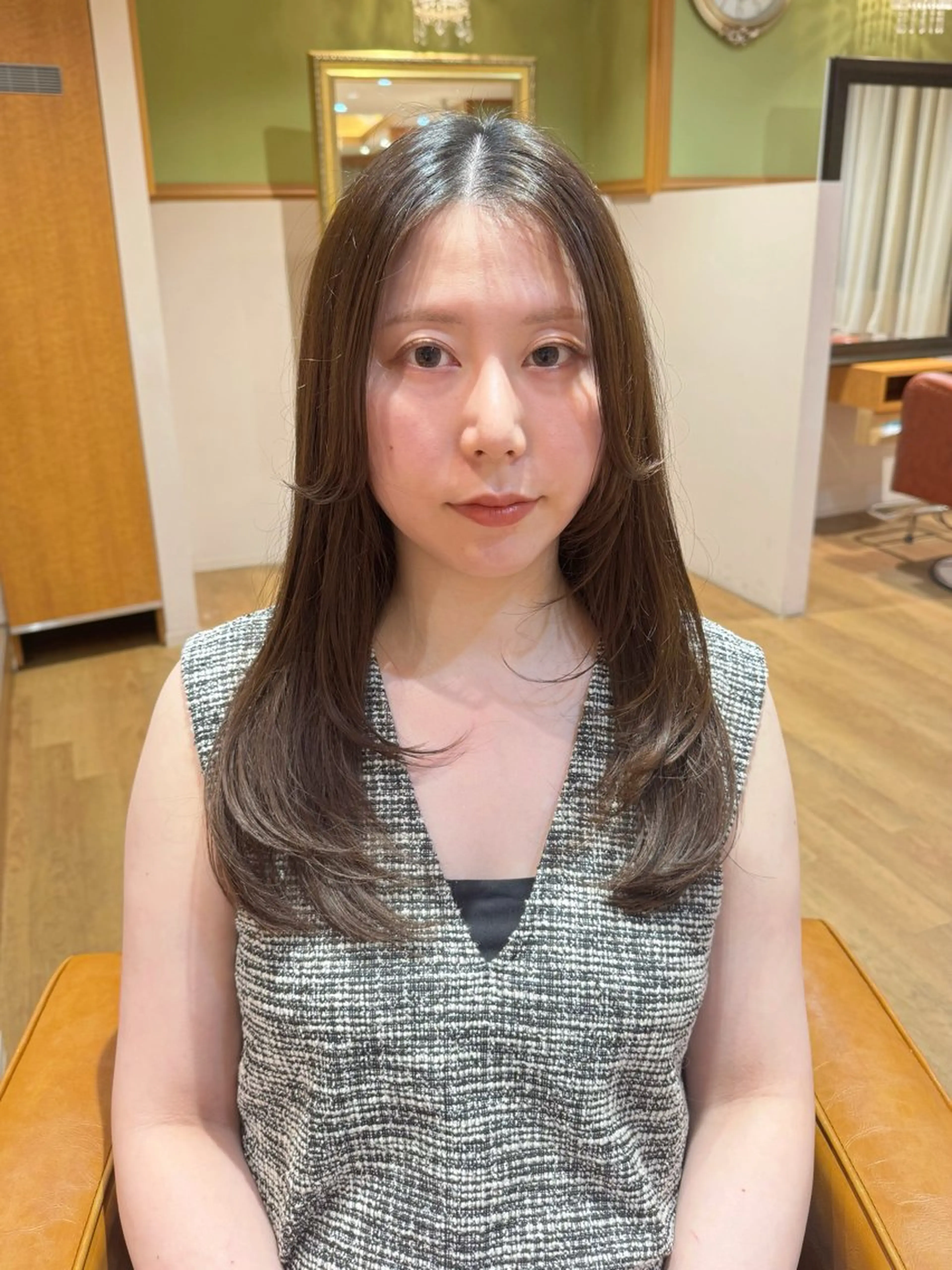 ロング 韓国風ヘア レイヤーカット haruna🐈🎀 / Lita 4Fのヘアスタイル