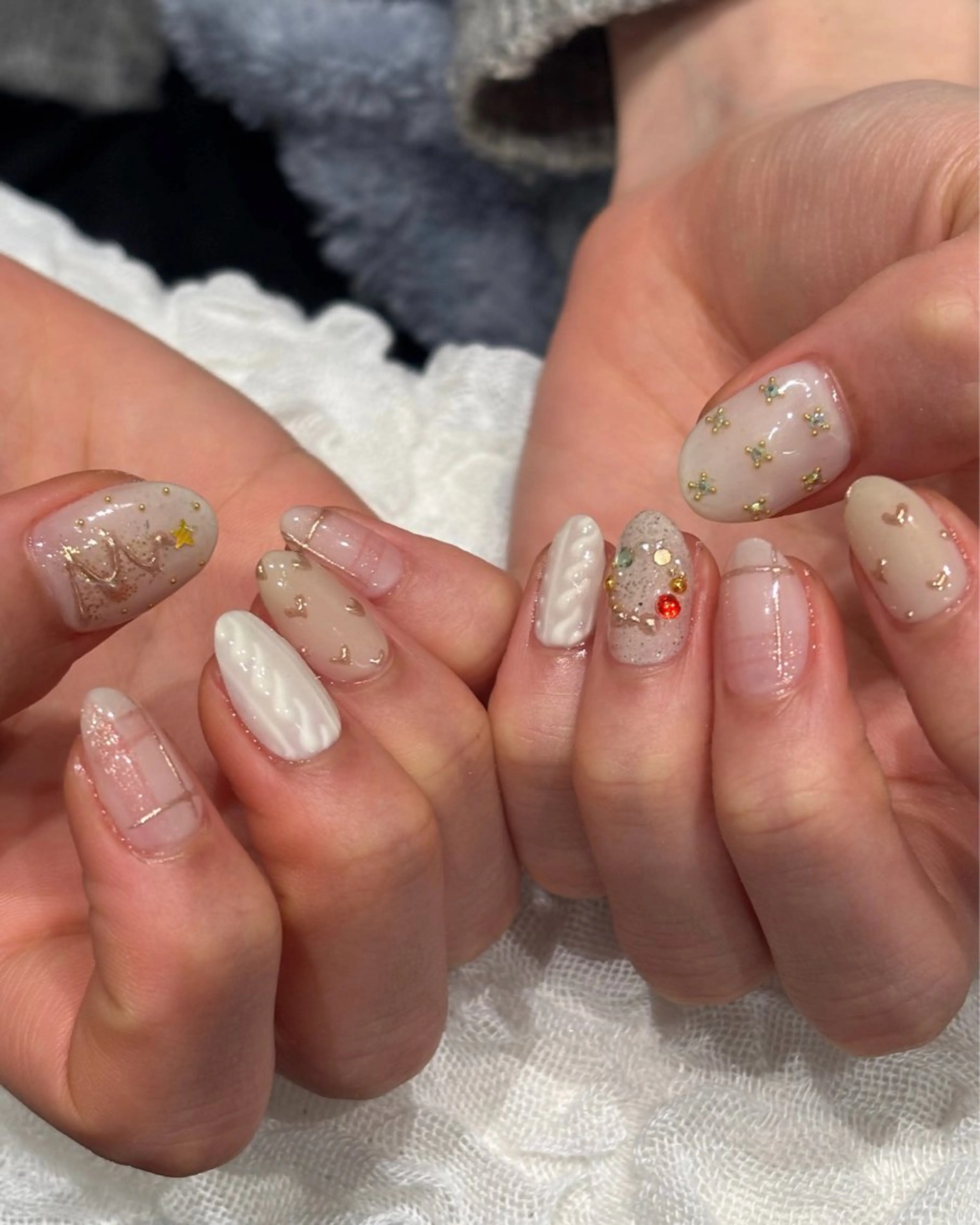 ネイル ハンドネイル NAILARTIST MIKAのネイルデザイン