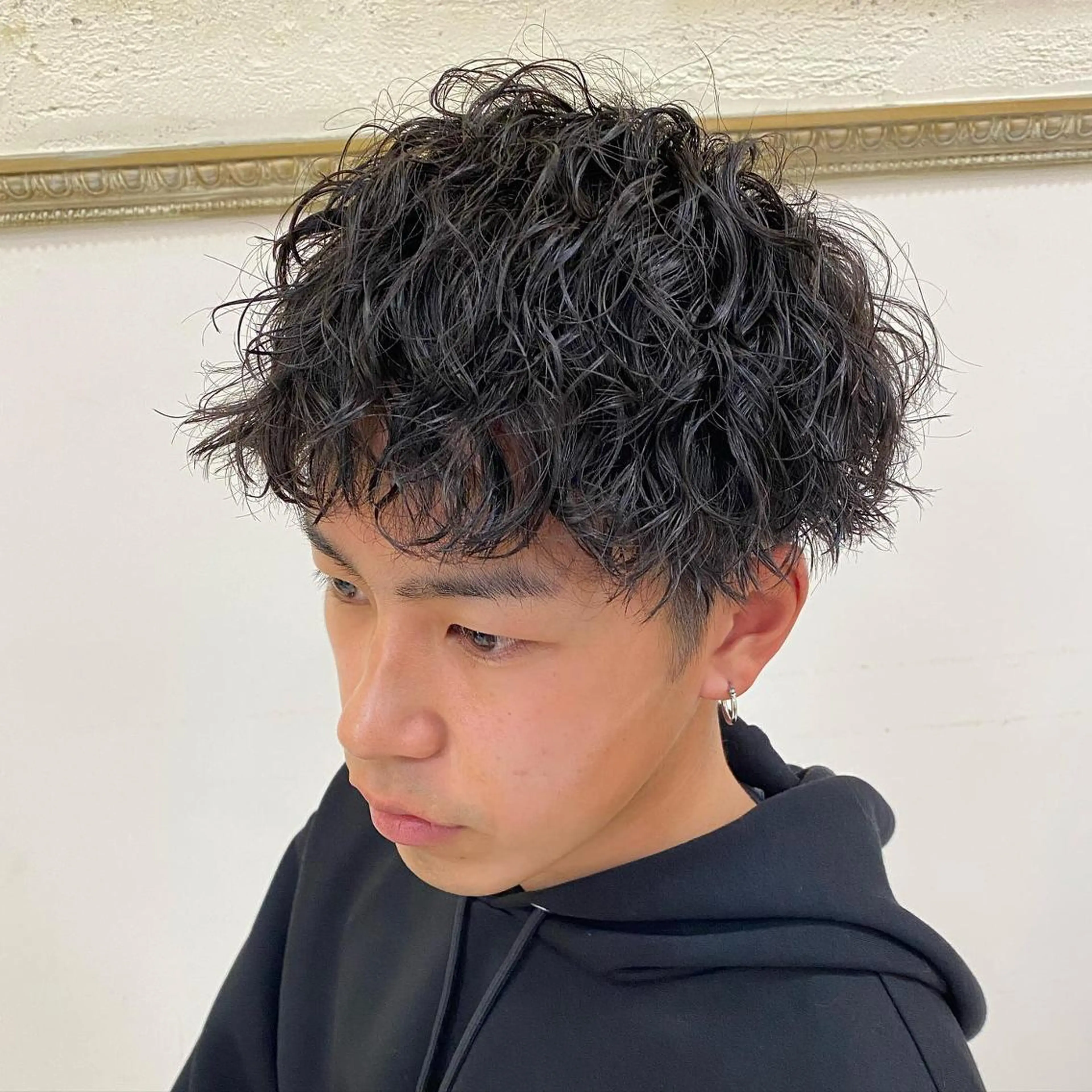 パーマ メンズ フェードカット メンズパーマ メンズツイストパーマ ツイストスパイラルパーマ 刈り上げ 年間2000名担当◎ パーマ職人/仲原佑樹のヘアスタイル