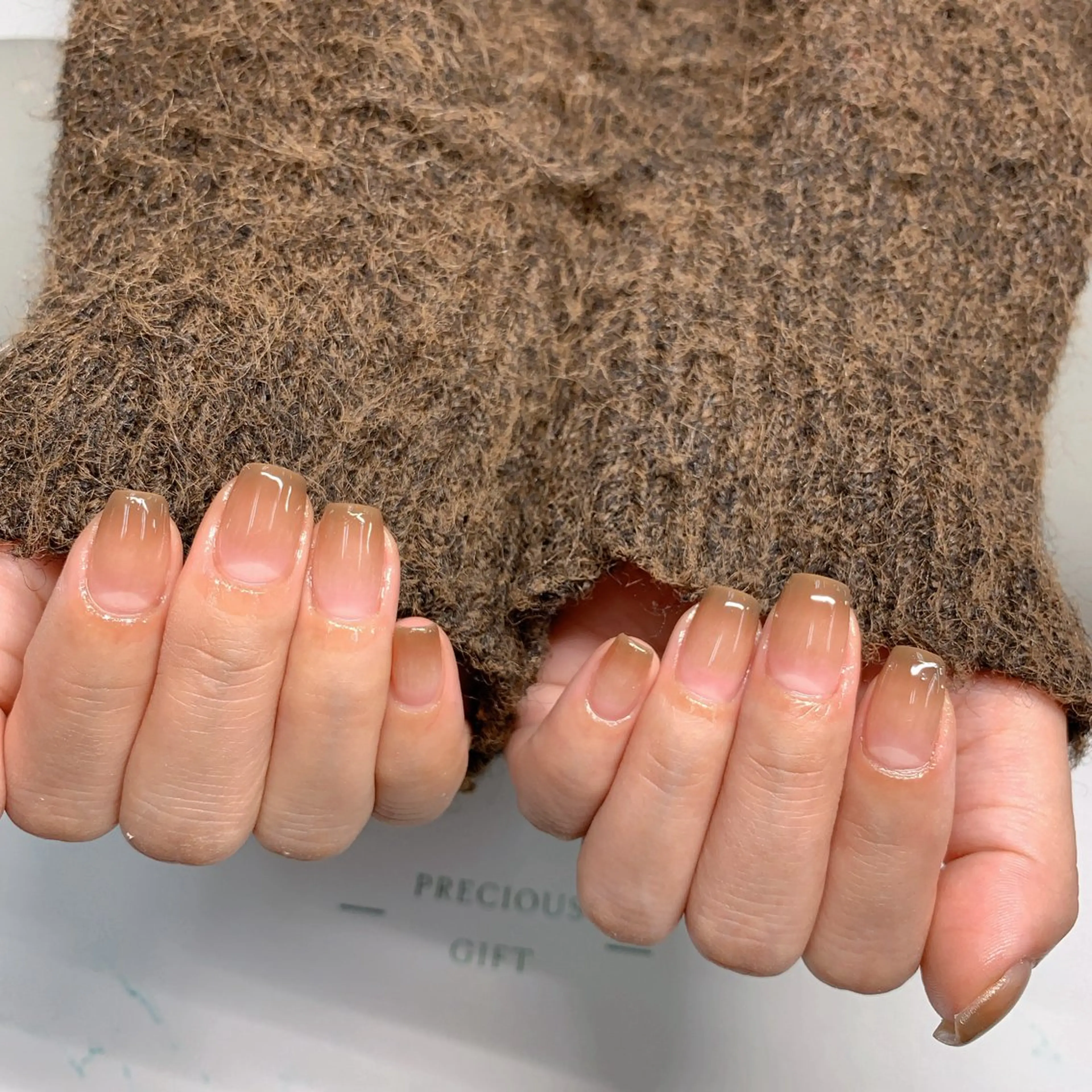 ネイル オーロラネイル 長さ出し フットネイル ジェルネイル キラキラネイル ハンドネイル インフィニティ ネイルサロンのネイルデザイン