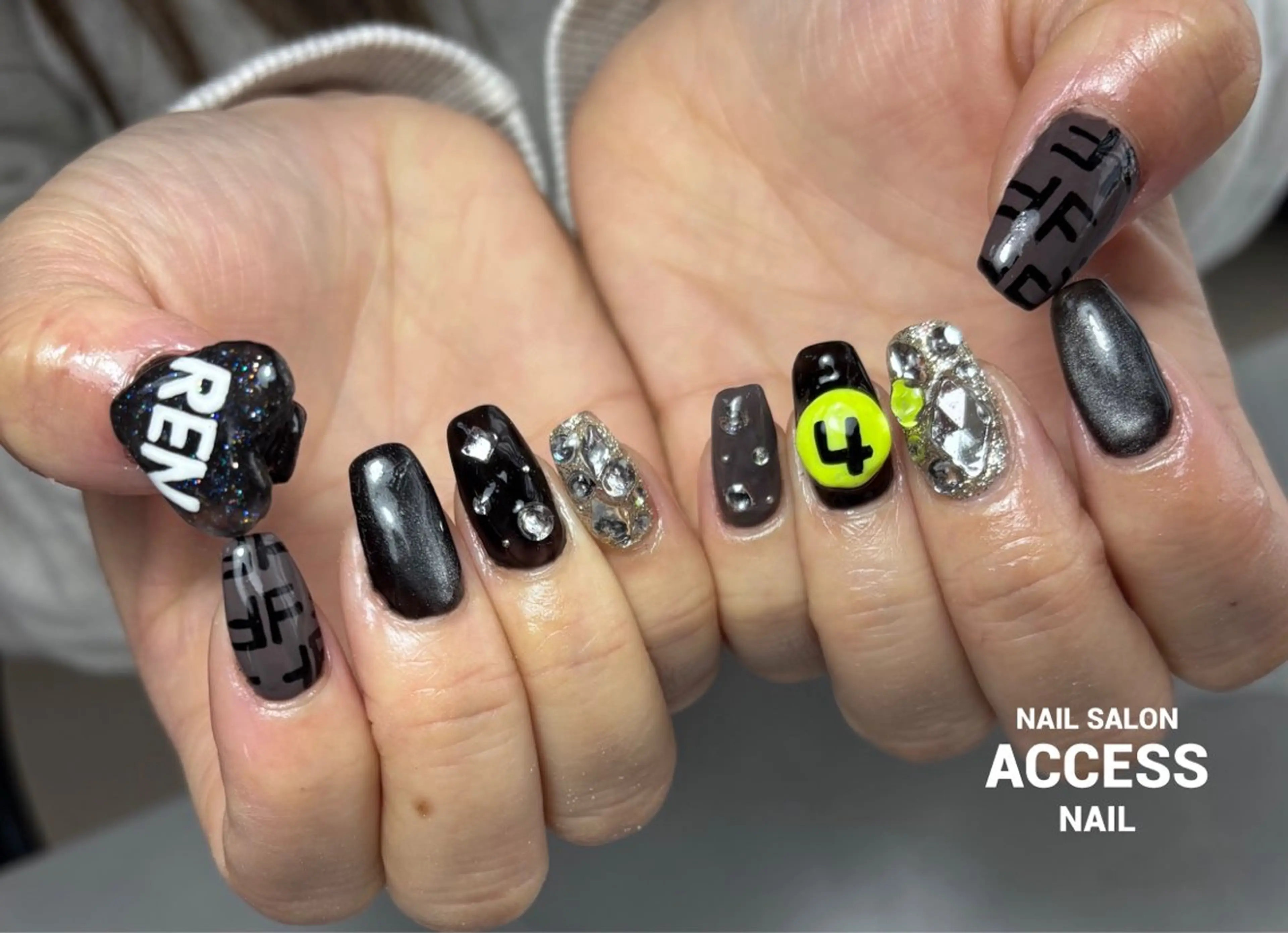 ネイル access nailのネイルデザイン