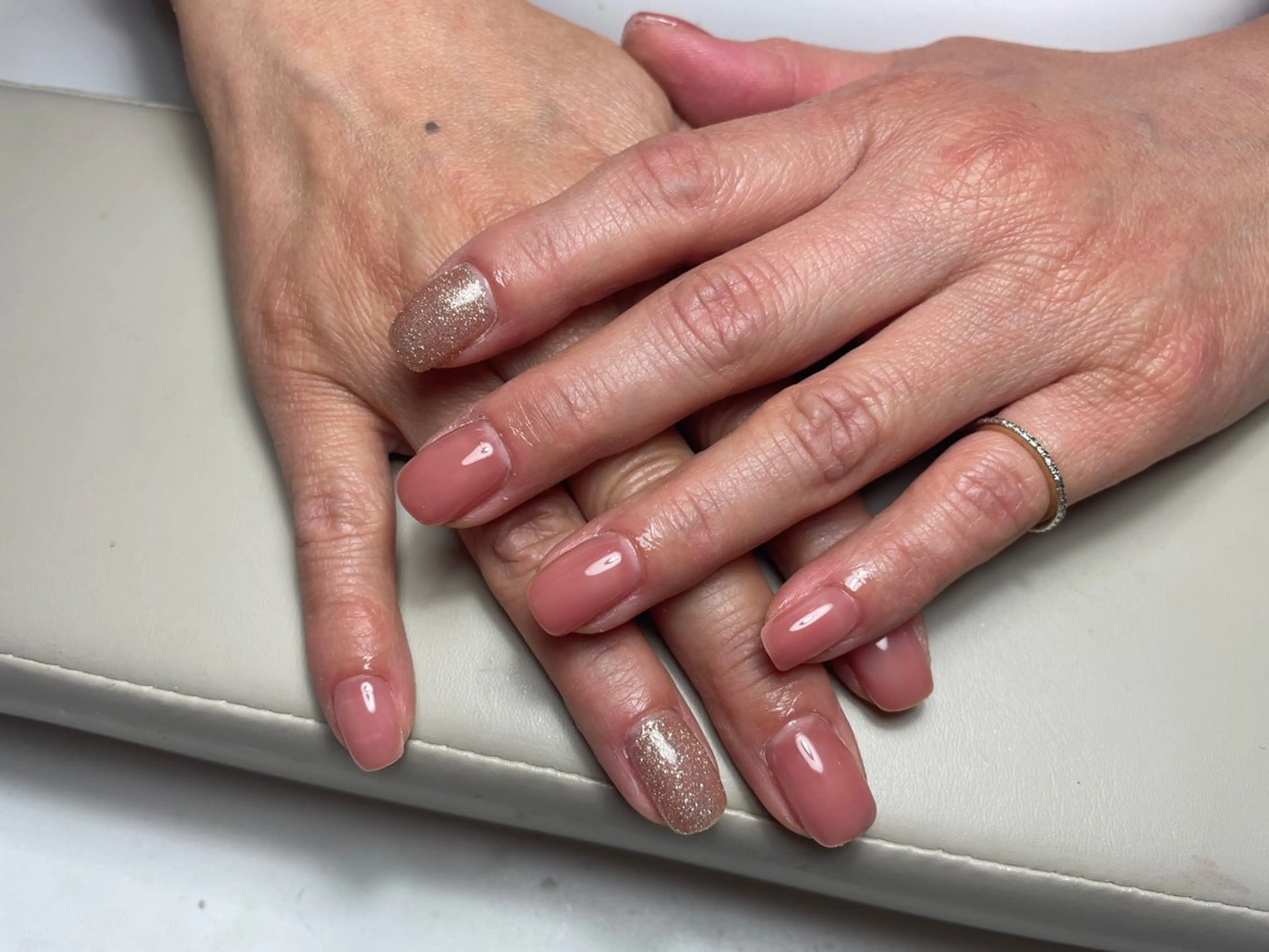 ネイル ハンドネイル 楊 蓉のネイルデザイン