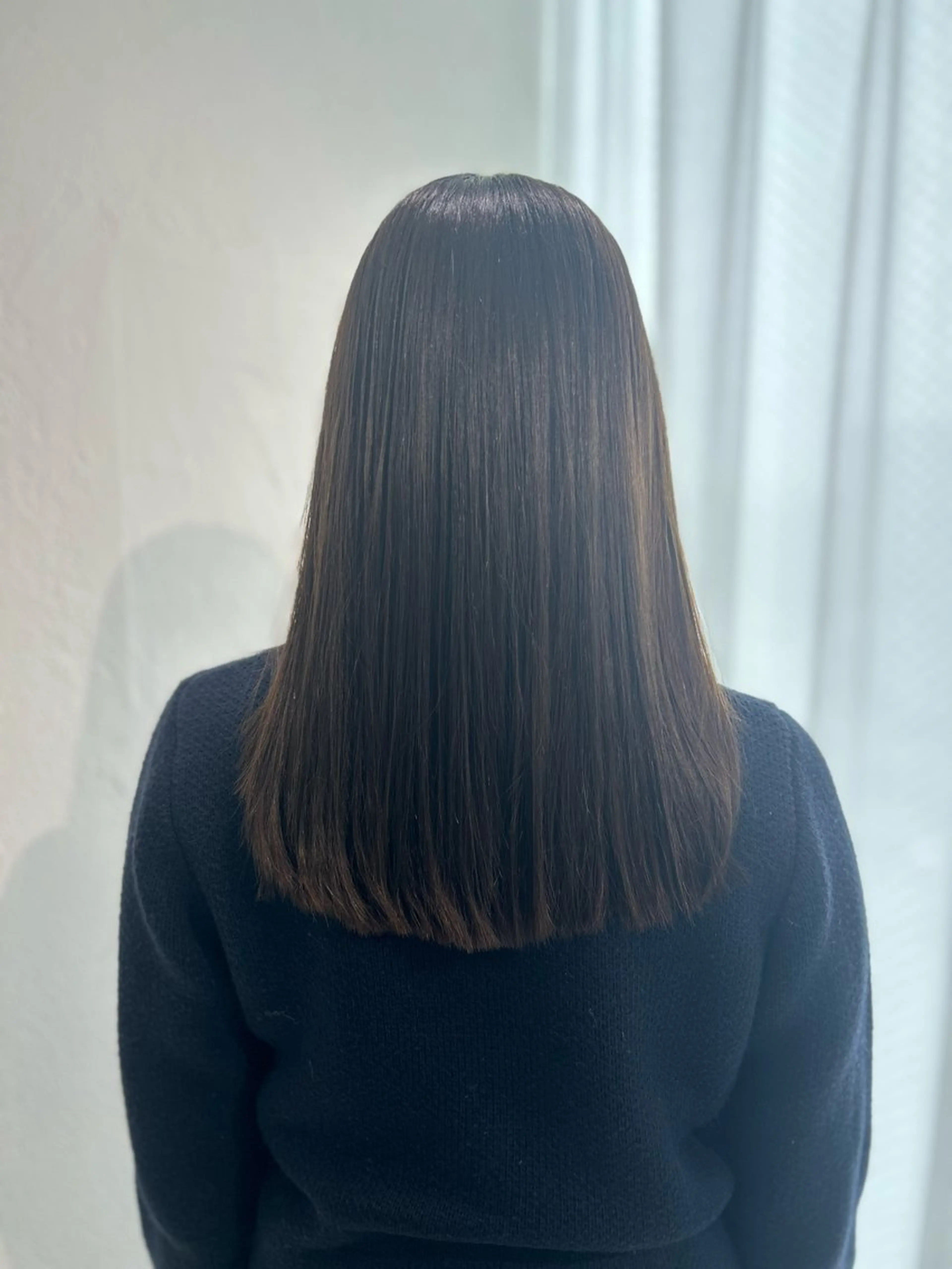 カラー 新田 夏輝のヘアスタイル