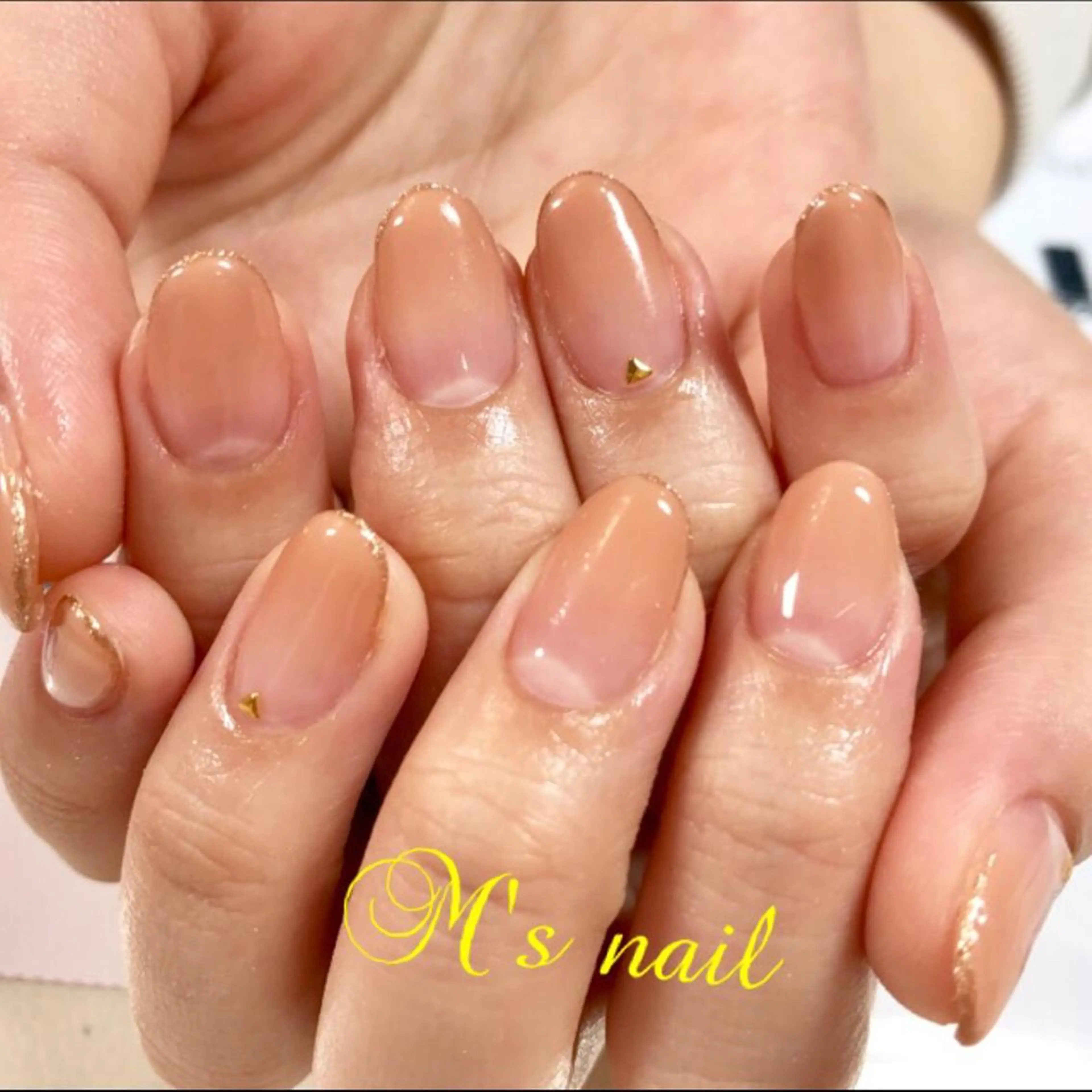 ネイル グラデーション ラメ(グリッター) M's nail所属・M's nail ..高幡不動のネイルデザイン