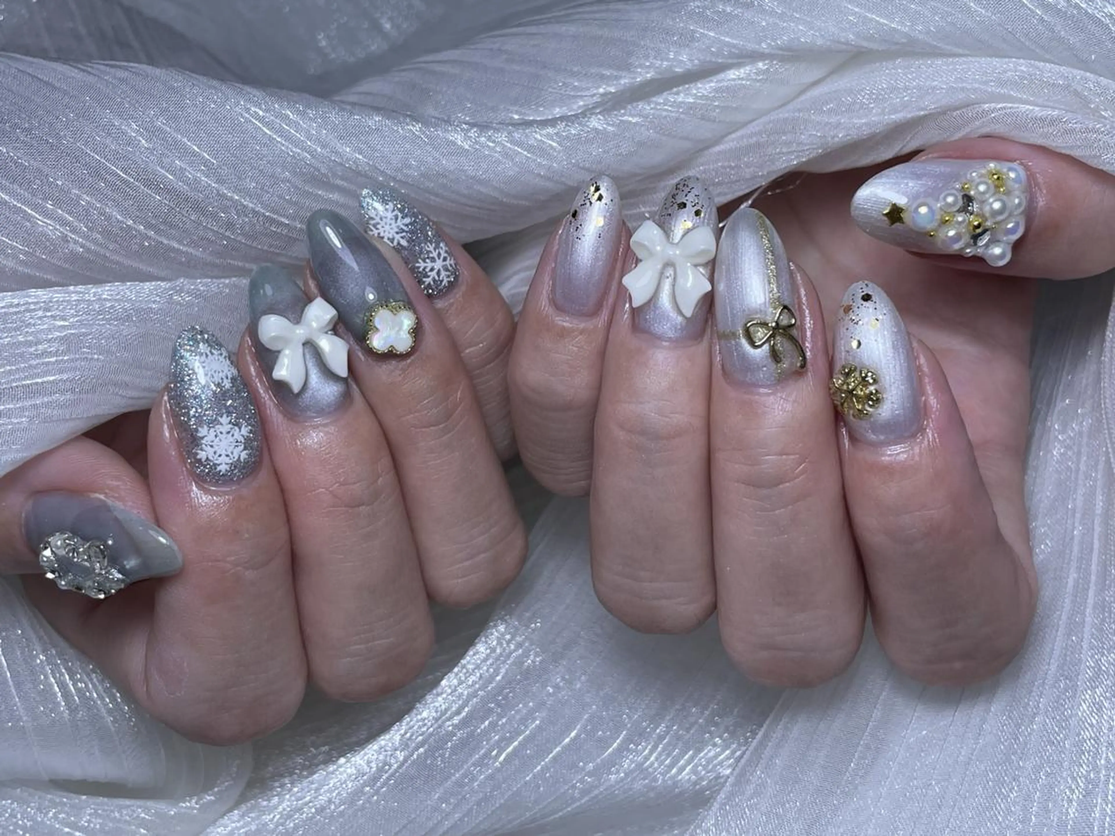 ネイル アニマル柄 ボルドー ブラウン フレンチネイル マグネットネイル haruka 🧸のネイルデザイン