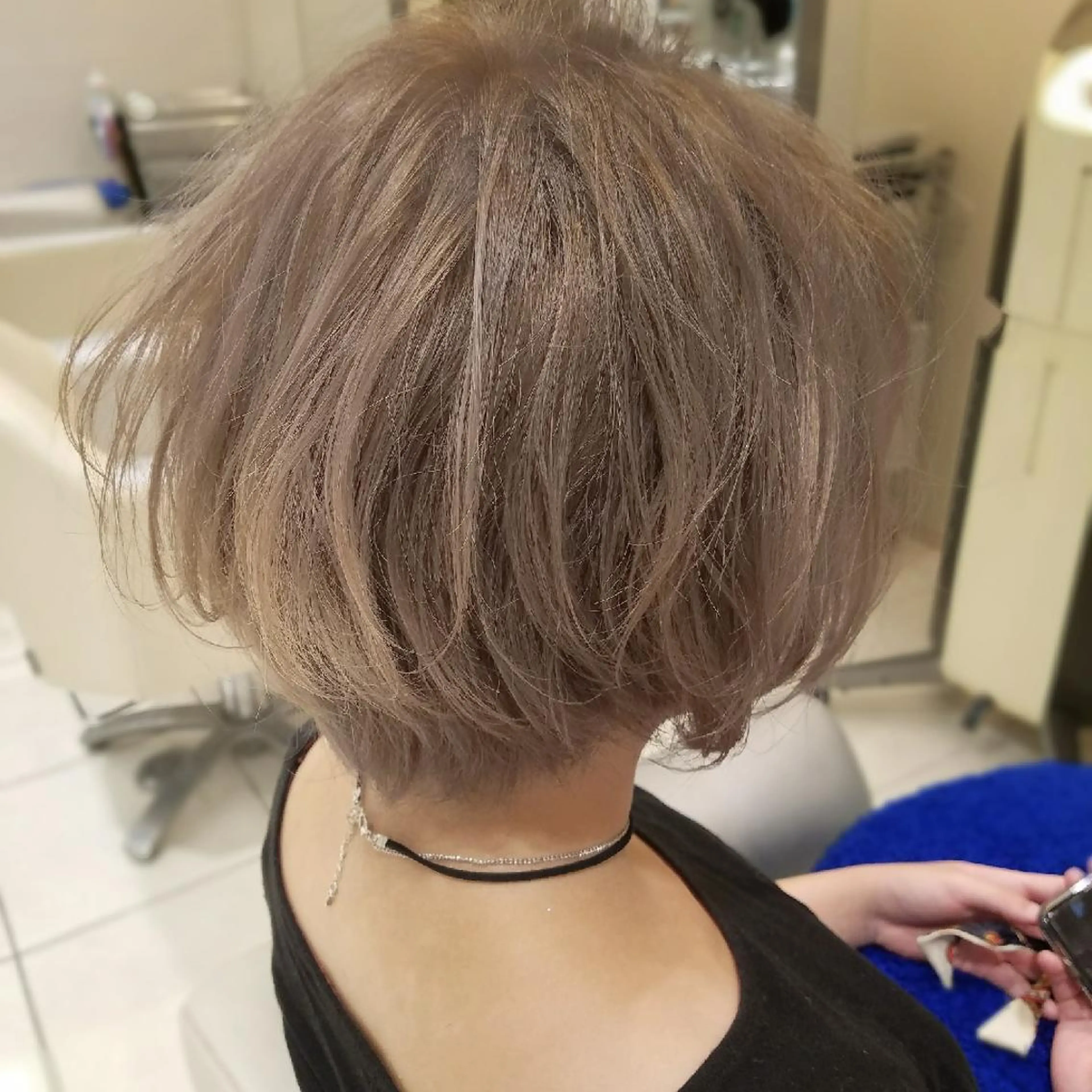 ショート カラー ブリーチ MODE K´s eau髪質改善特化のヘアスタイル