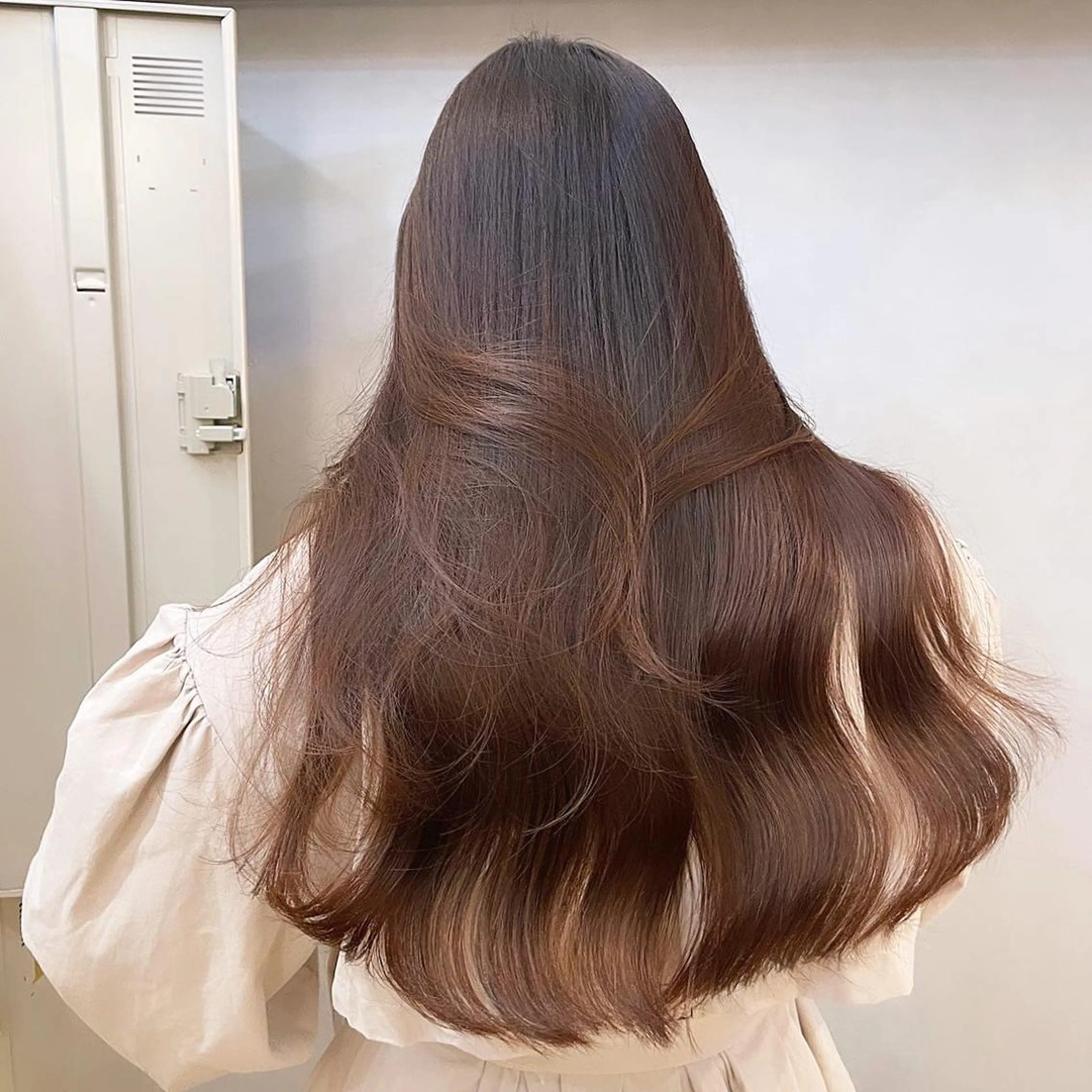 ロング カラー 新宿/レイヤーカット 韓国ヘア✂️のヘアスタイル