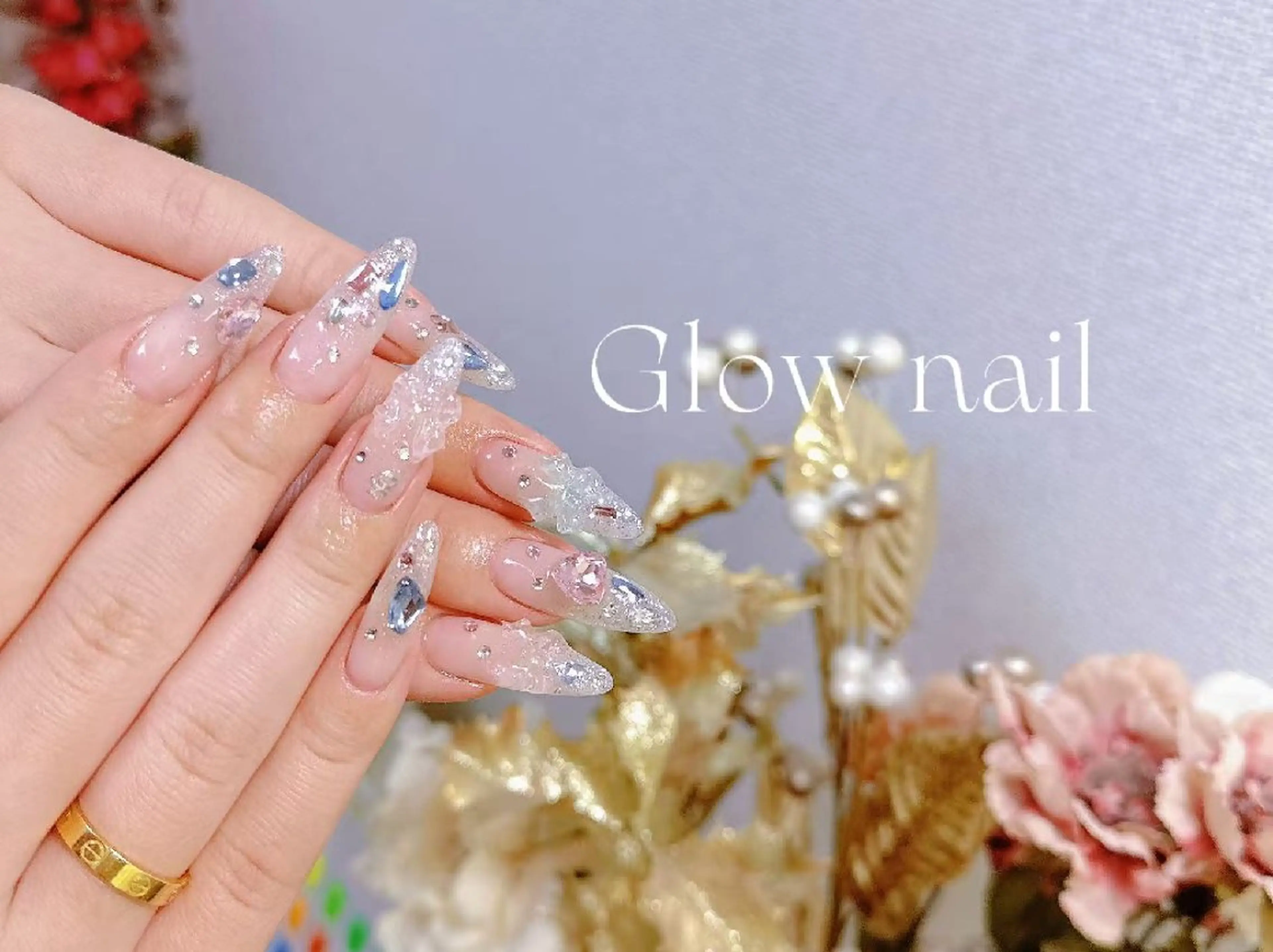 ネイル グロー ネイルのネイルデザイン