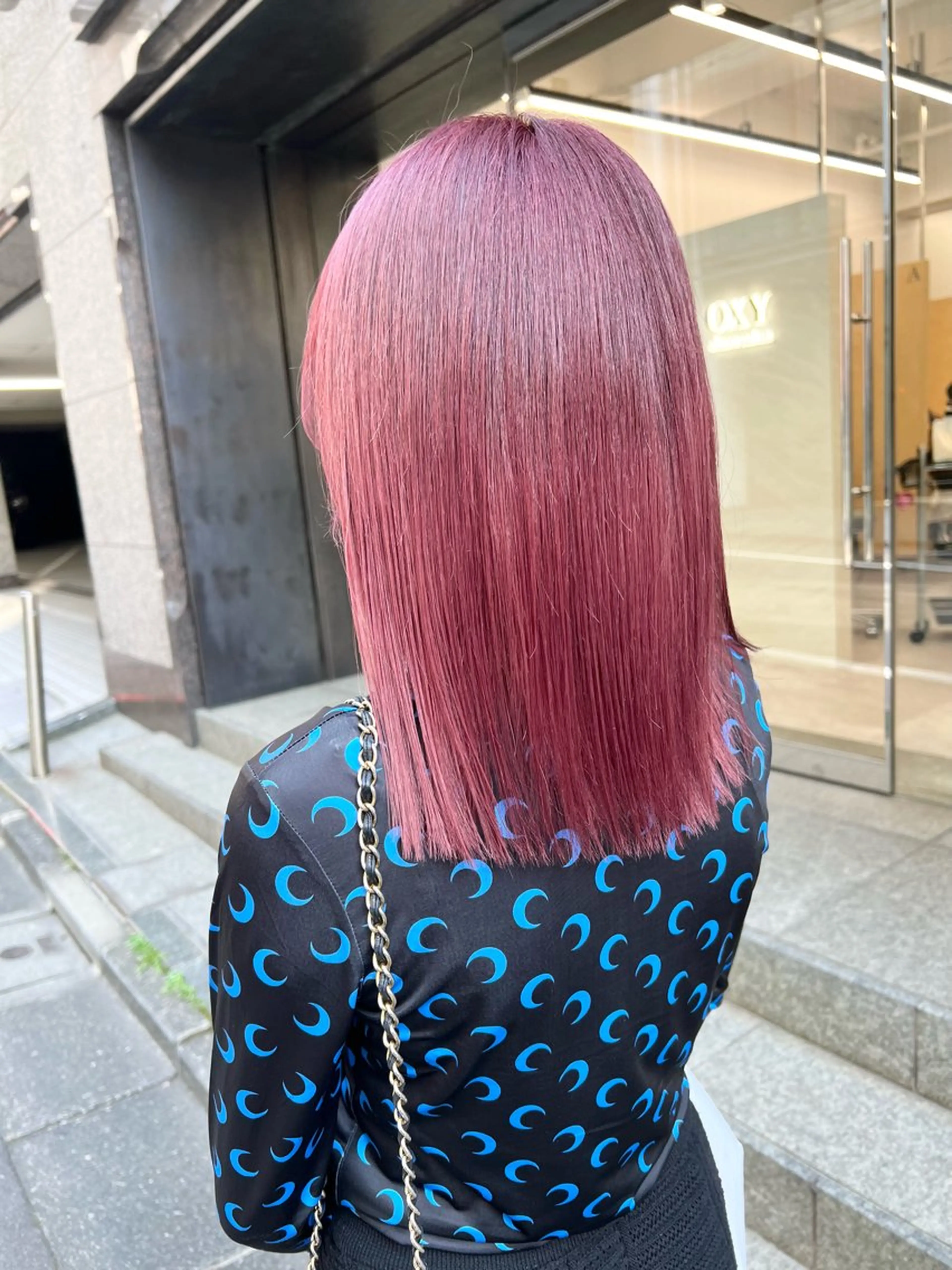 ミディアム カラー カット ヘアカラー トリートメント ヘアセット 🫧艶ダブルカラー ブリーチ🫧トモヤのヘアスタイル