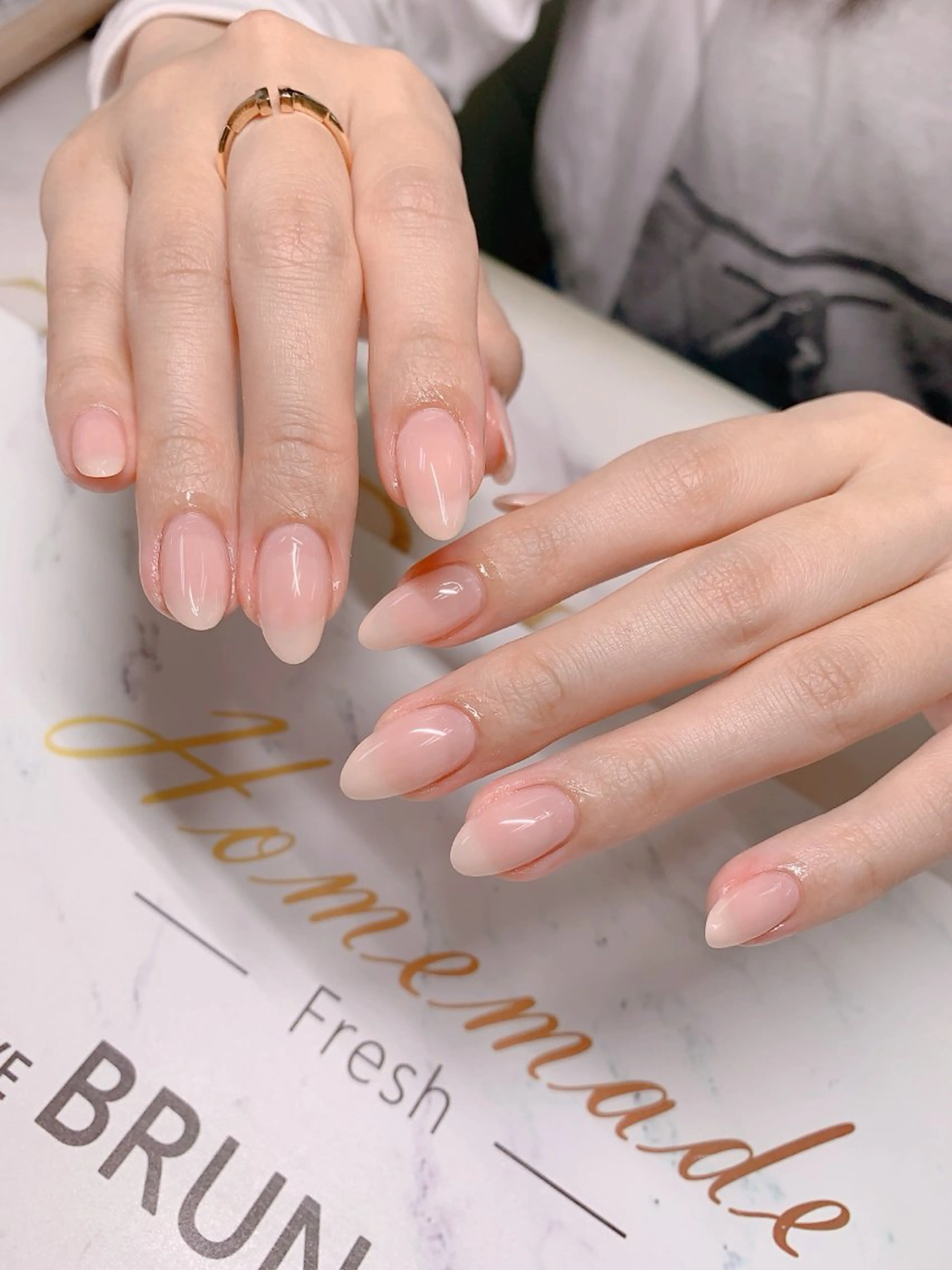 ネイル アートネイル クリアネイル フラッシュネイル フットネイル フレンチネイル インフィニティ ネイルサロンのネイルデザイン