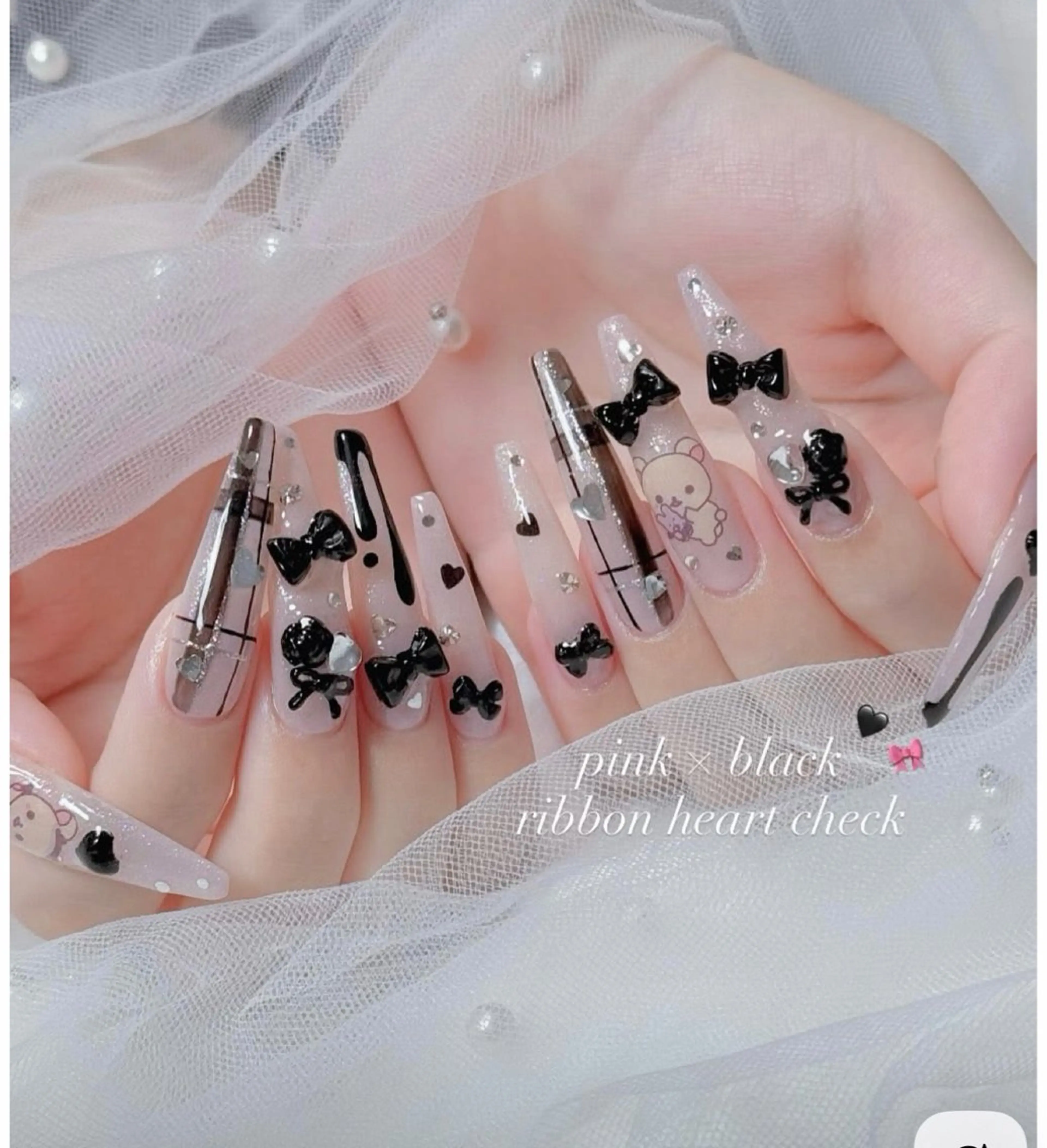 ネイル フレンチネイル キラキラネイル 韓国ネイル シンプルネイル ワンホンネイル ハンドネイル MEI Nailのネイルデザイン