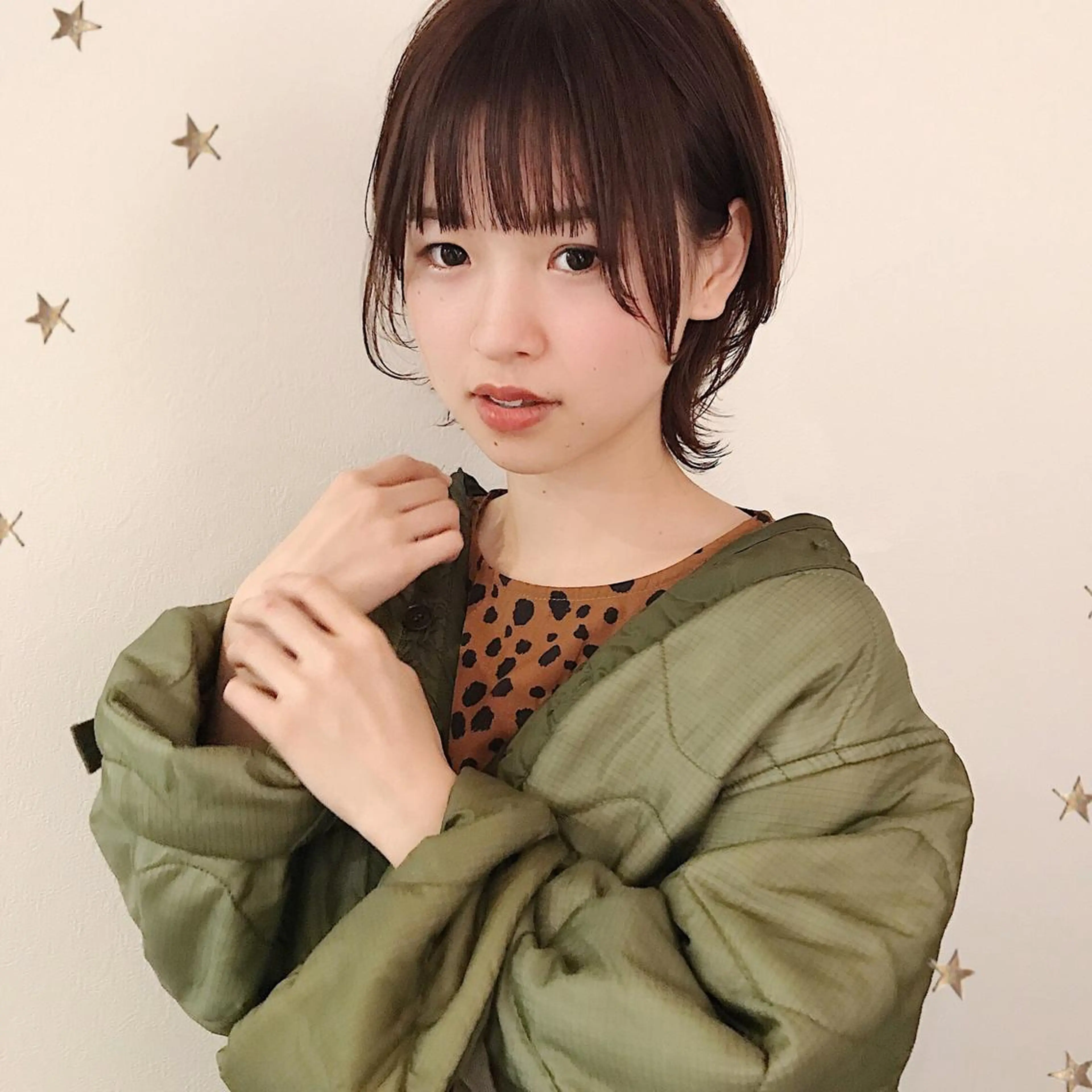 ショート カラー カット ヘアカラー 市川 千夏のヘアスタイル