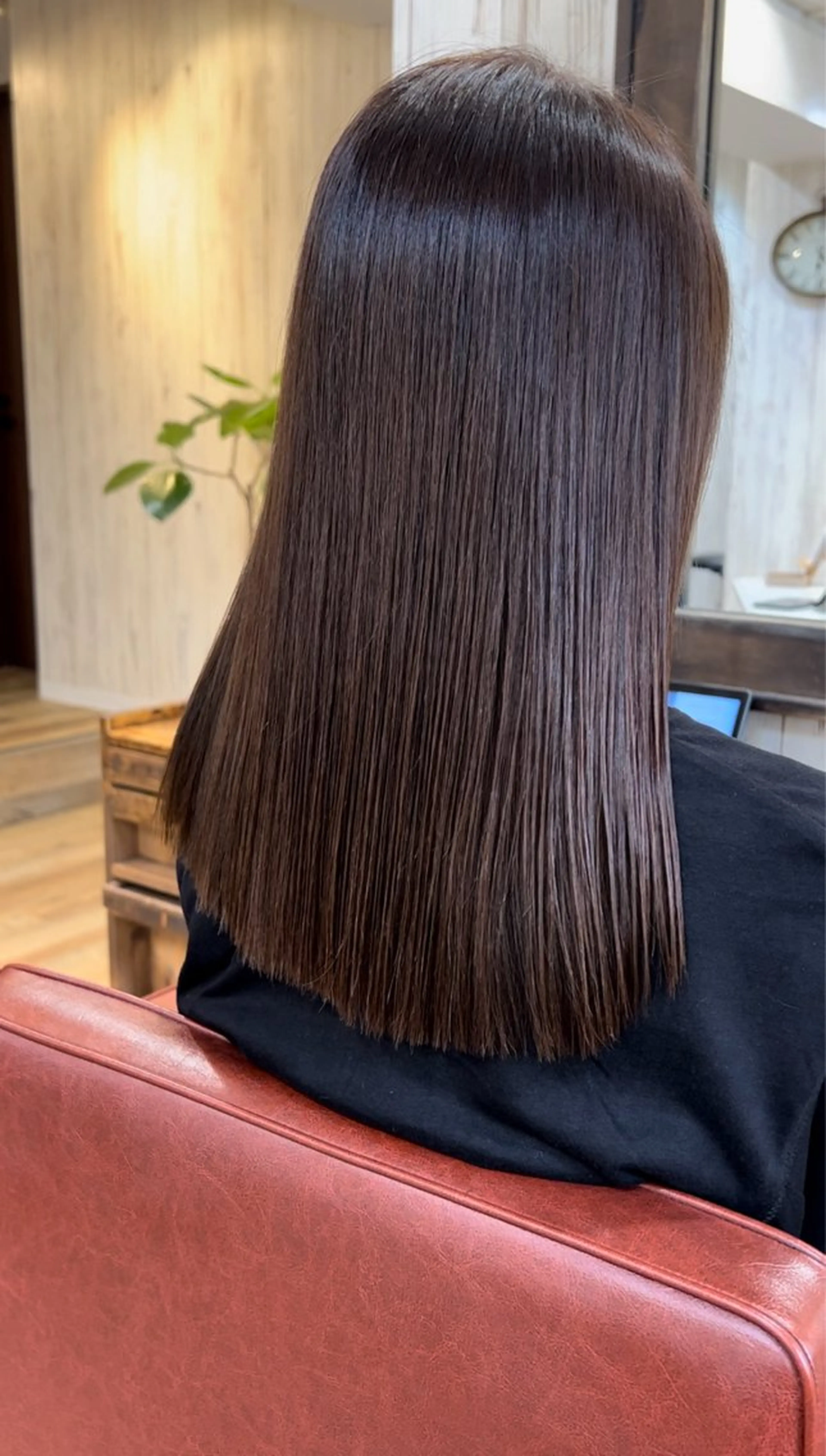ロング カラー 髪質改善 カット 縮毛矯正 トリートメント 伊藤 みきのヘアスタイル