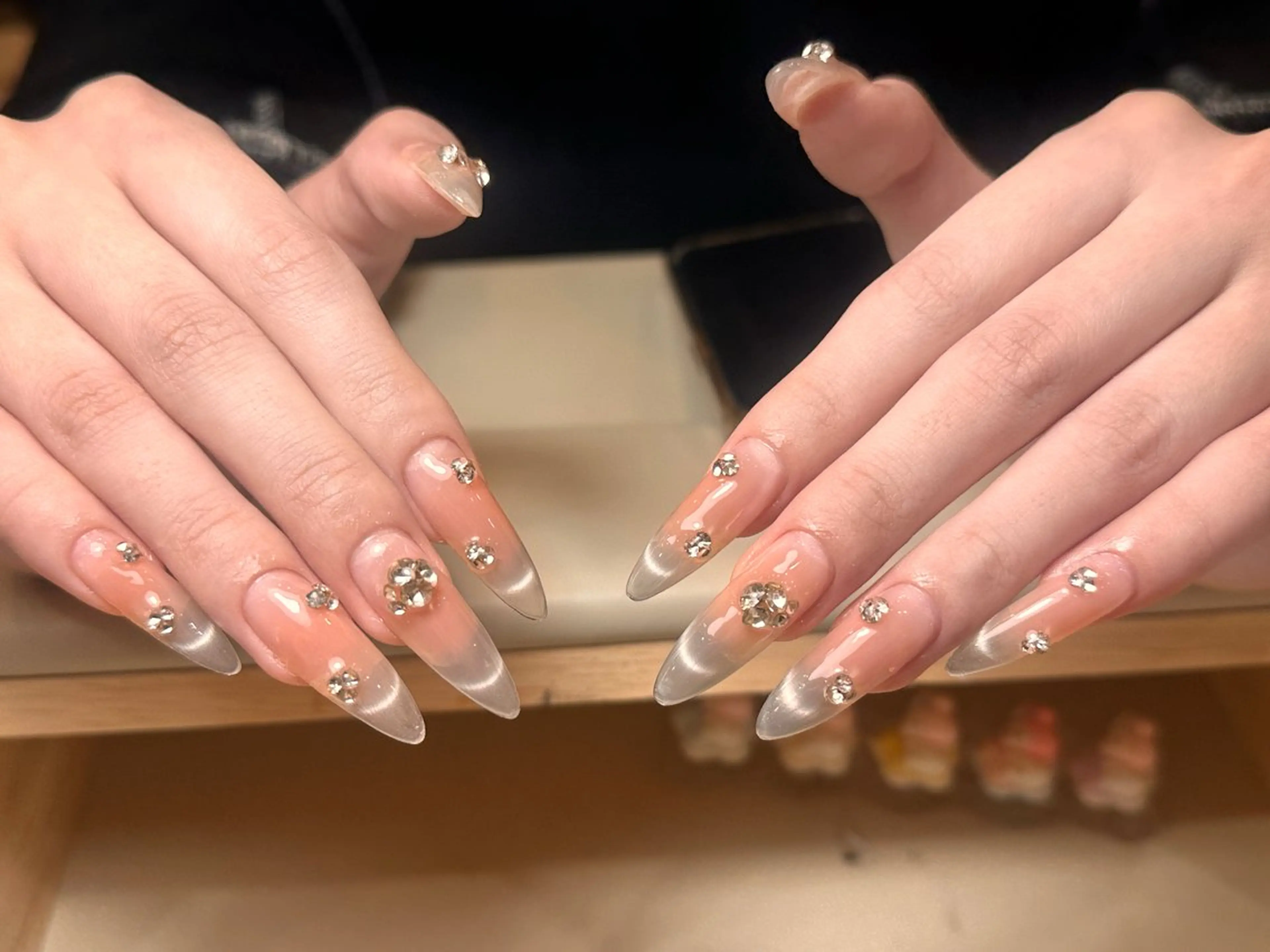 ネイル ツイードネイル 冬ネイル クリスマス ハンドネイル り かのネイルデザイン