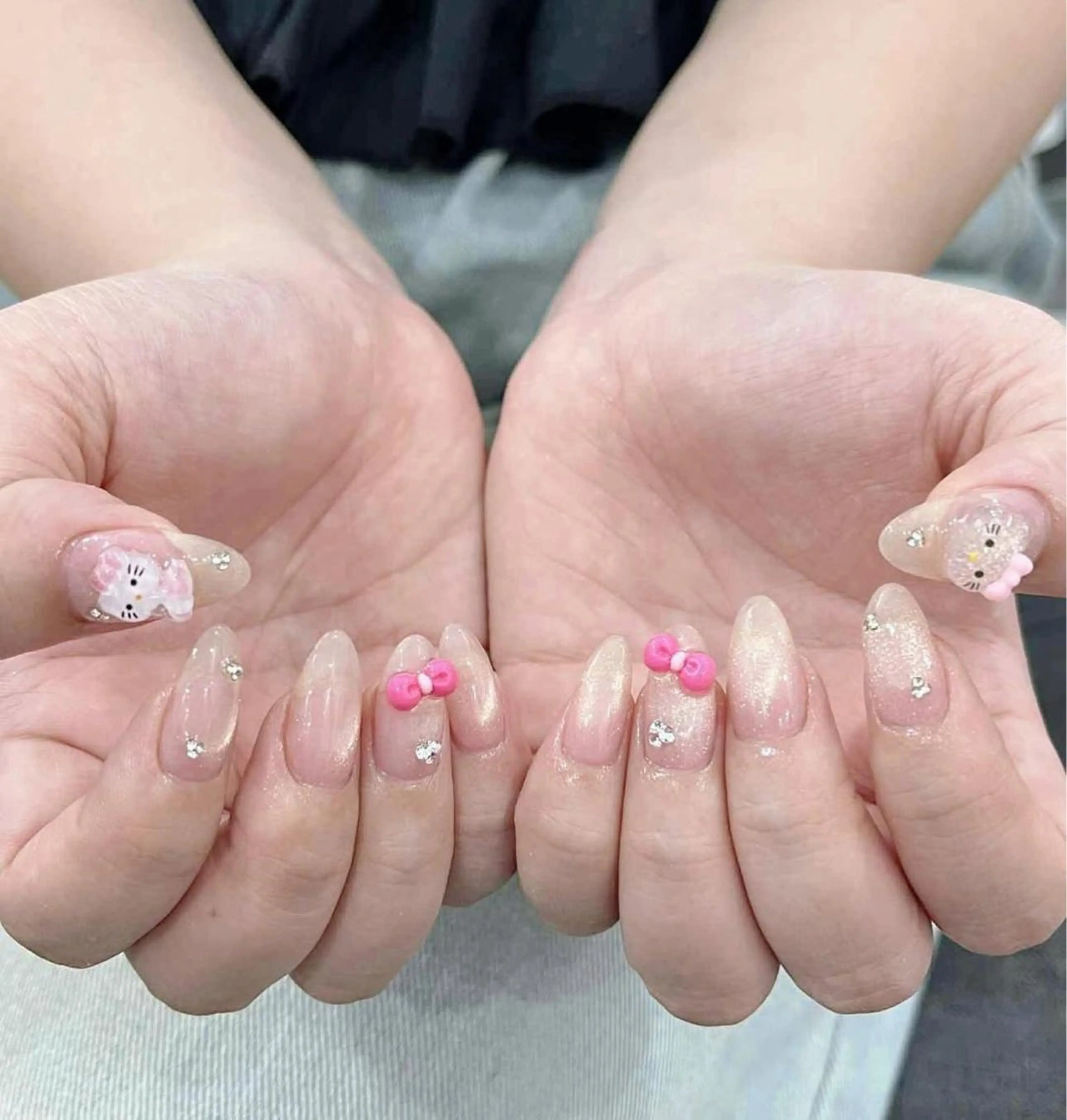 ネイル ハンドネイル T. Leeのネイルデザイン