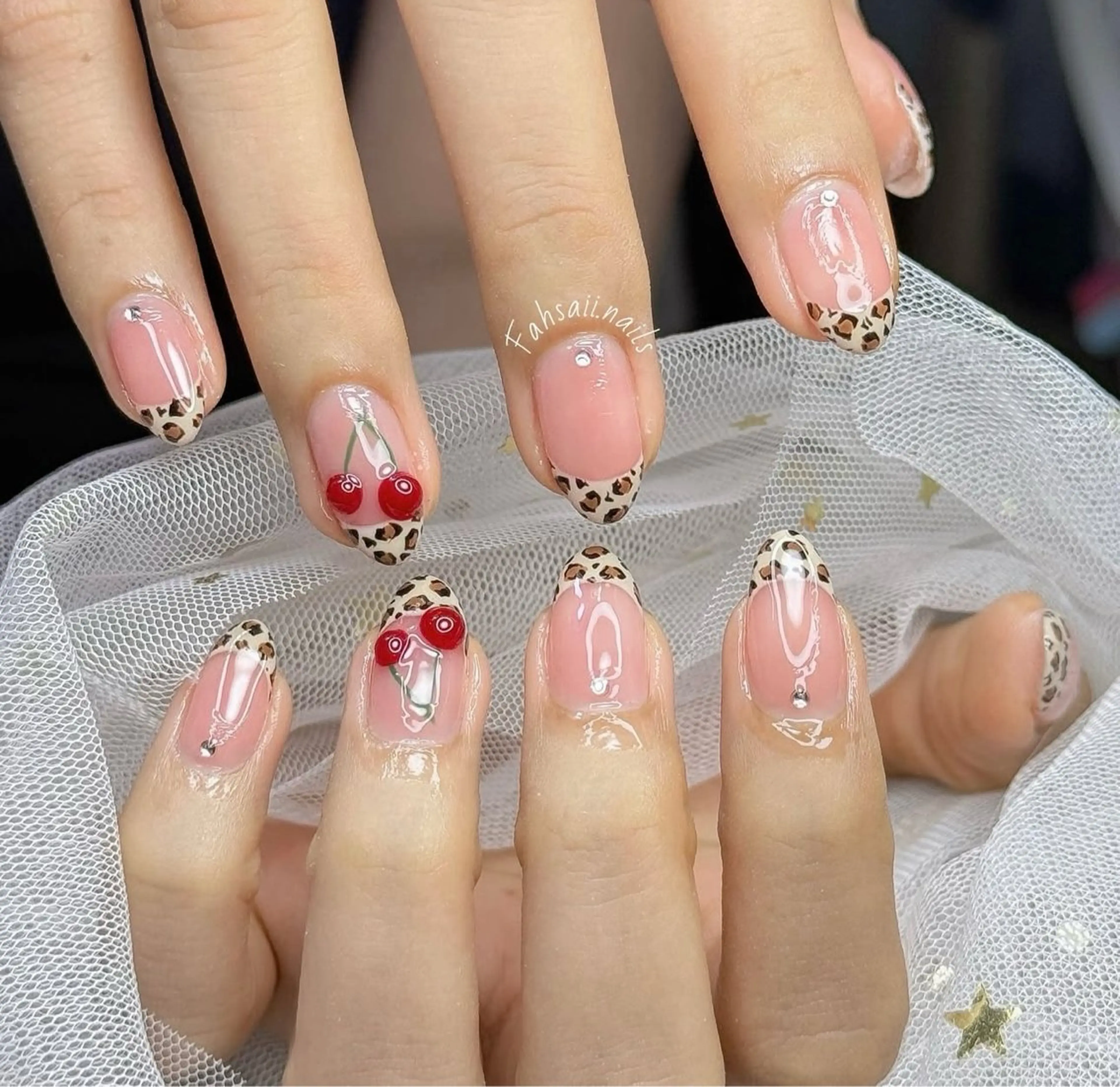 ネイル 韓国ネイル 持ち込み ニュアンスネイル ネイルチップ ハンドネイル TABI ANA.CHUOのネイルデザイン