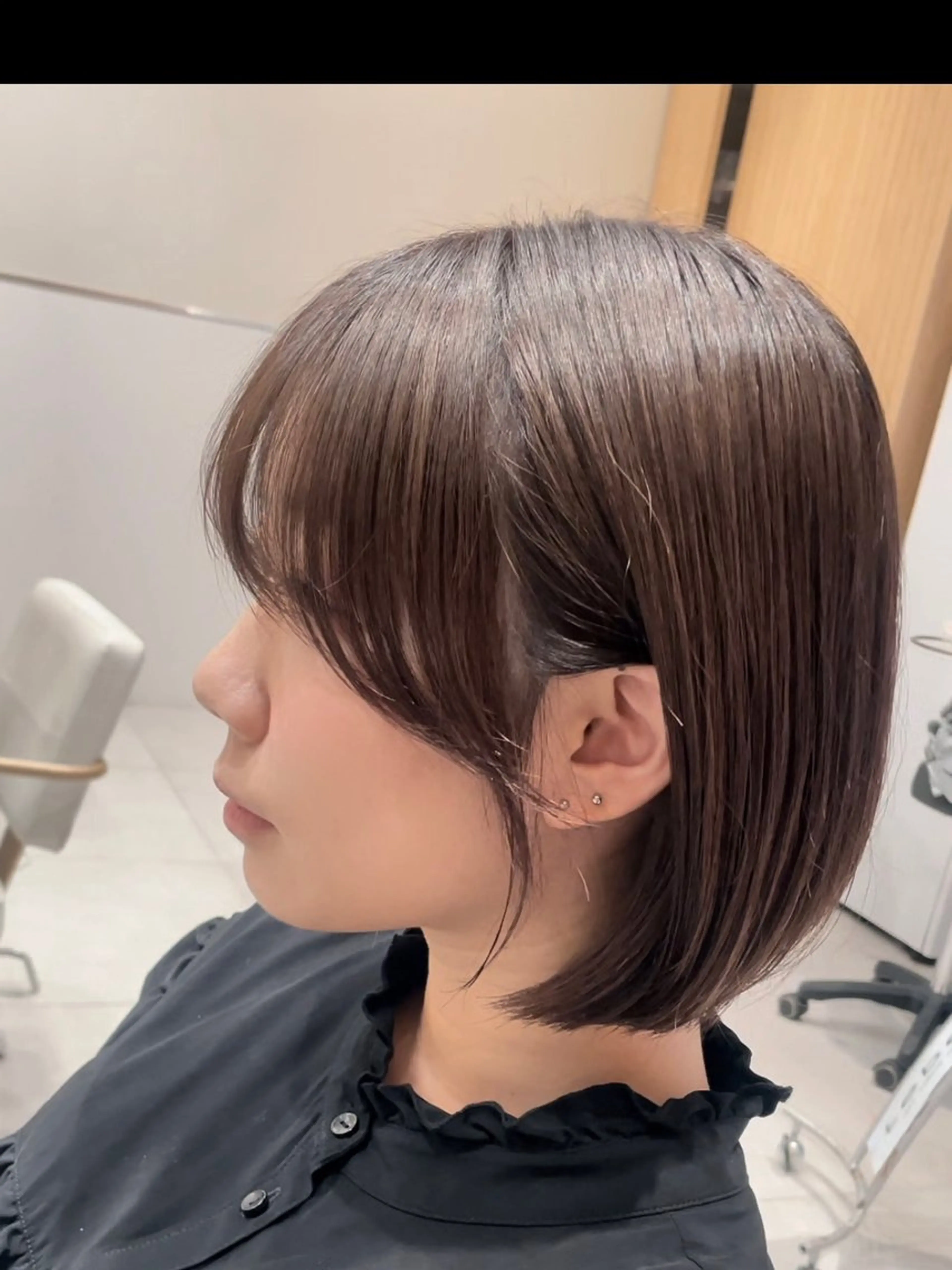 ショート ヘアカラー トリートメント レイヤーカット/透明 感カラー🐬永井瑠栞のヘアスタイル