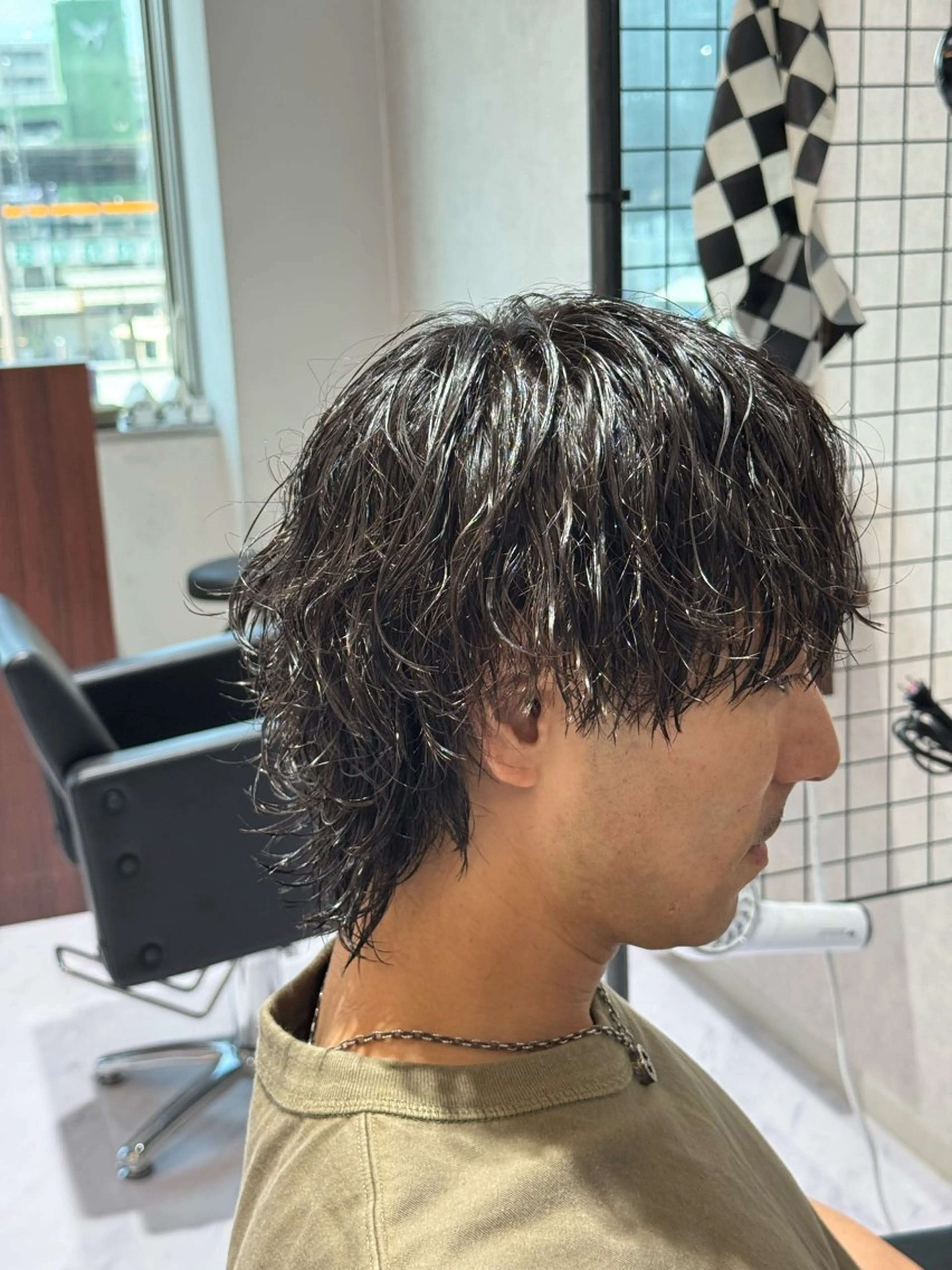 ショート パーマ メンズ マッシュウルフ マッシュ メンズパーマ メンズウルフカット ウルフカット 東 拓己のヘアスタイル