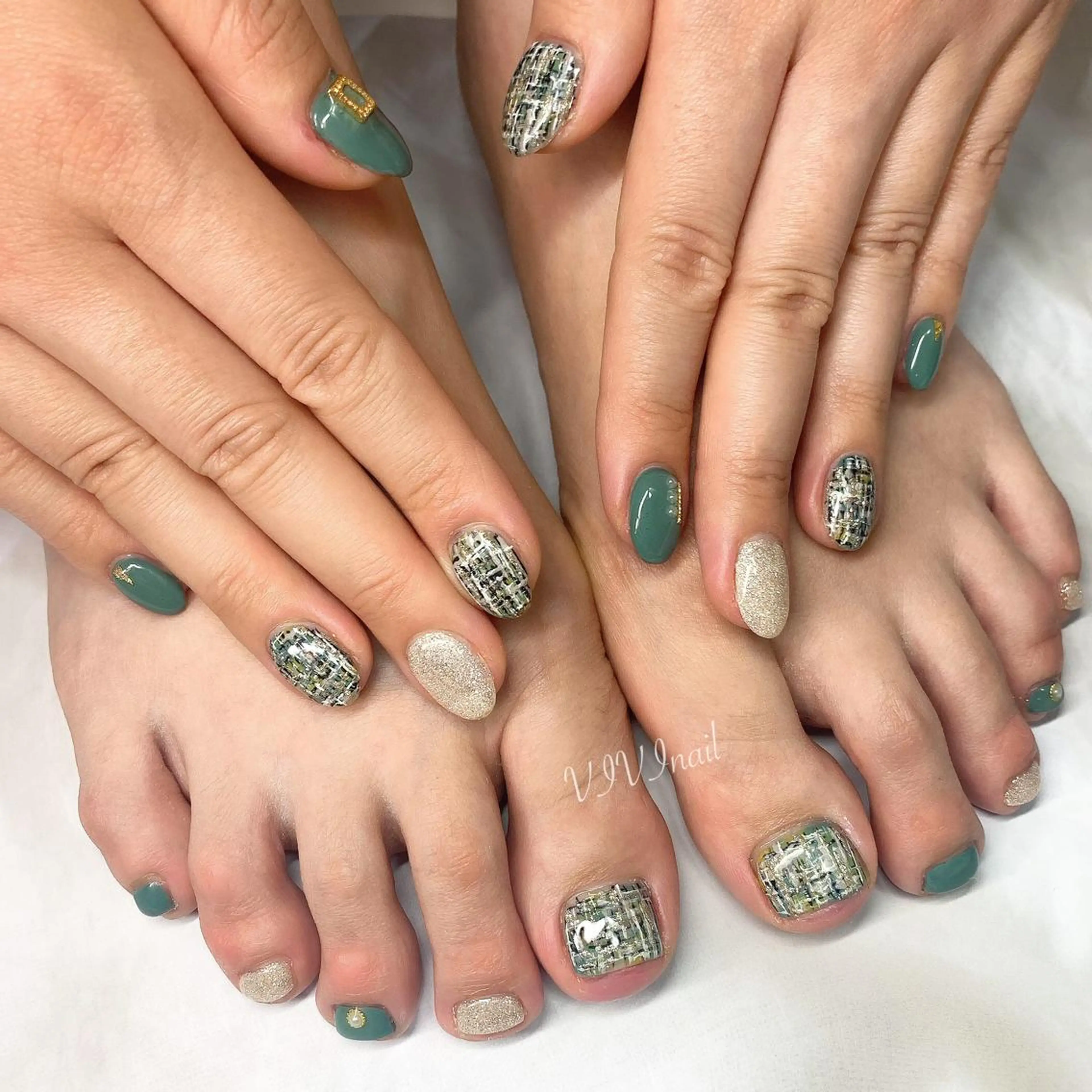 ネイル フットネイル ツイードネイル フットネイル vivi nailのネイルデザイン