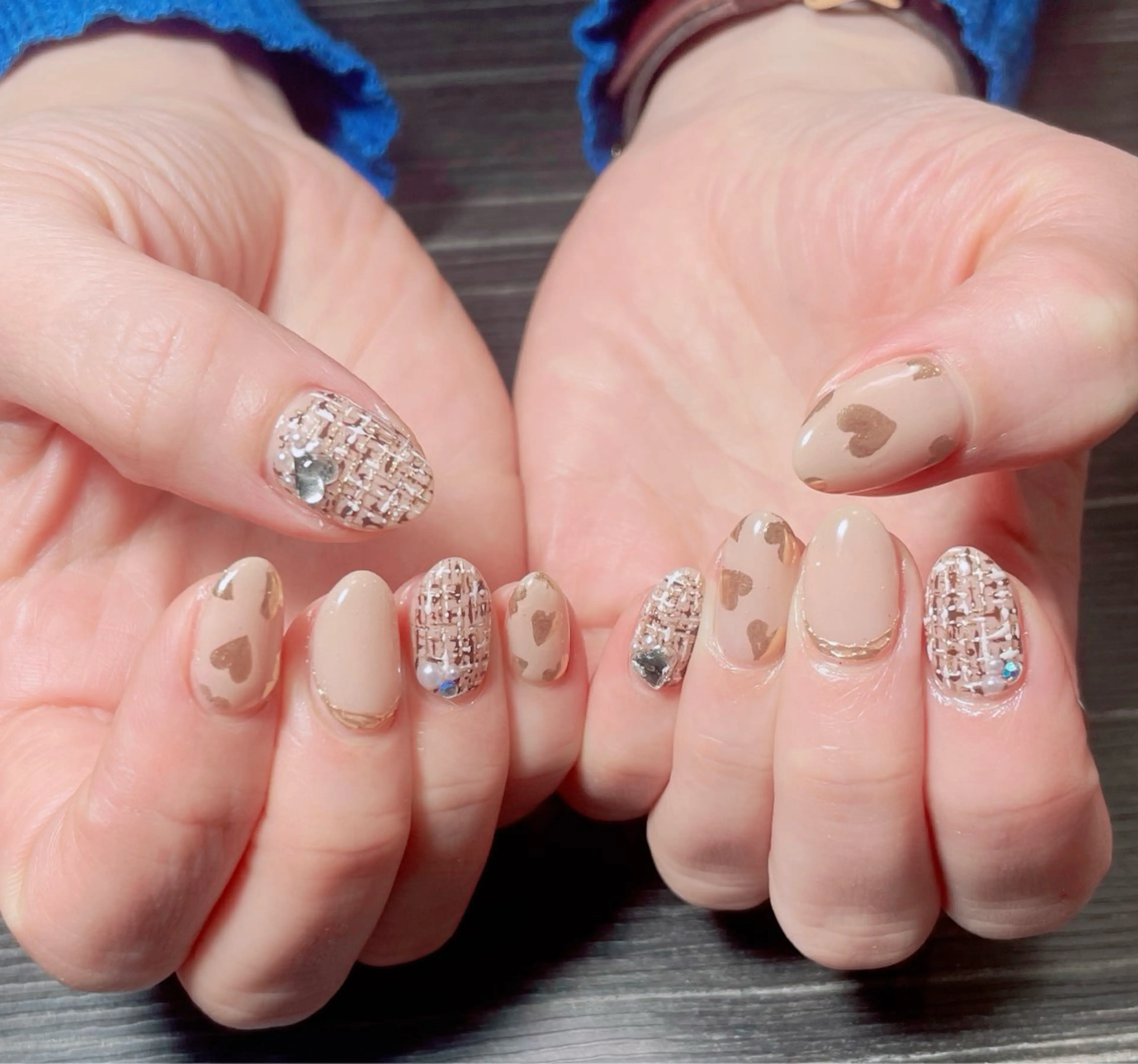 ネイル バレンタイン ハンドネイル 奥田 加奈子のネイルデザイン