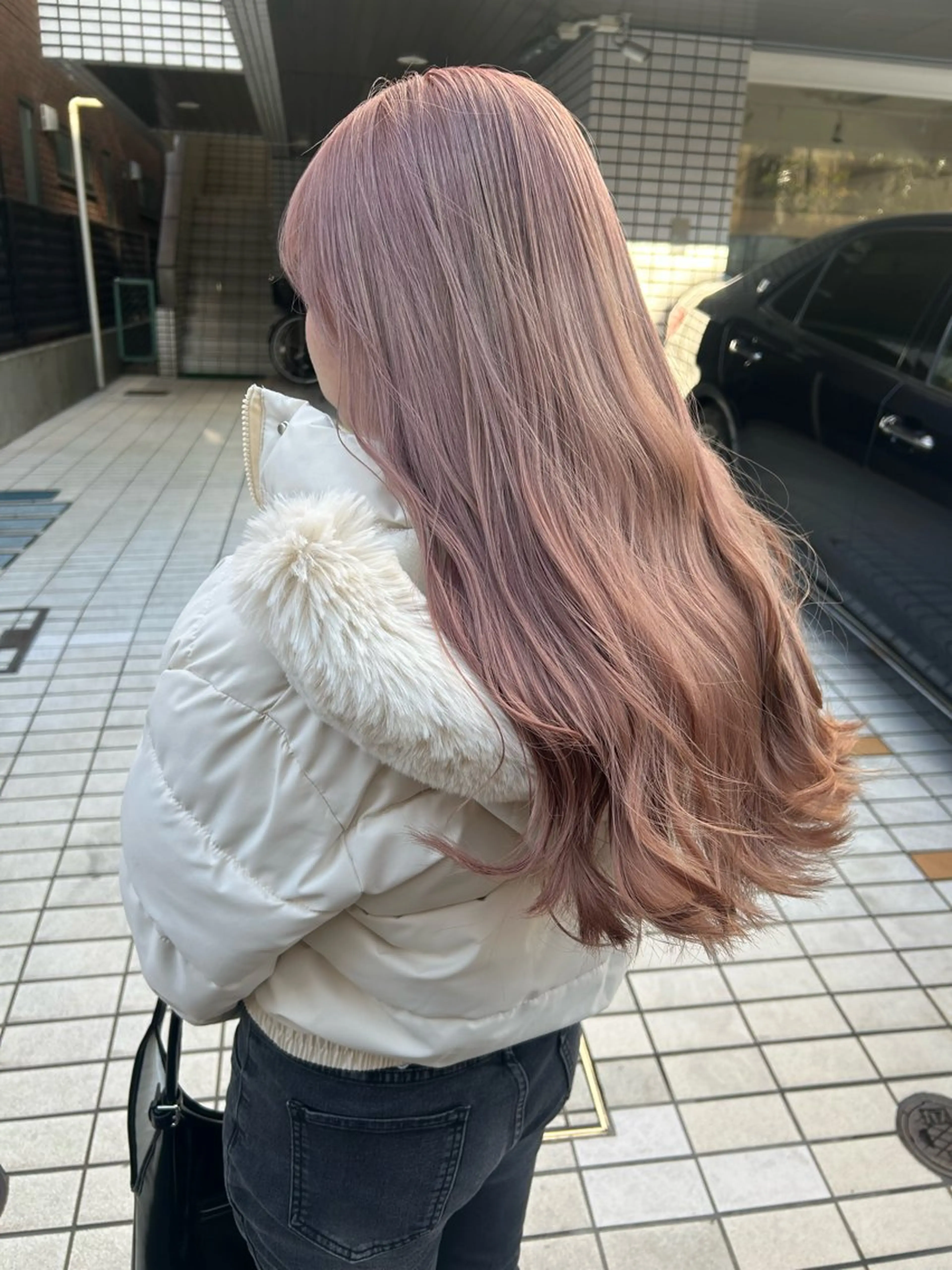 ロング カラー ヘアカラー トリートメント ハイトーンボブ 前田 表参道　グレージュのヘアスタイル