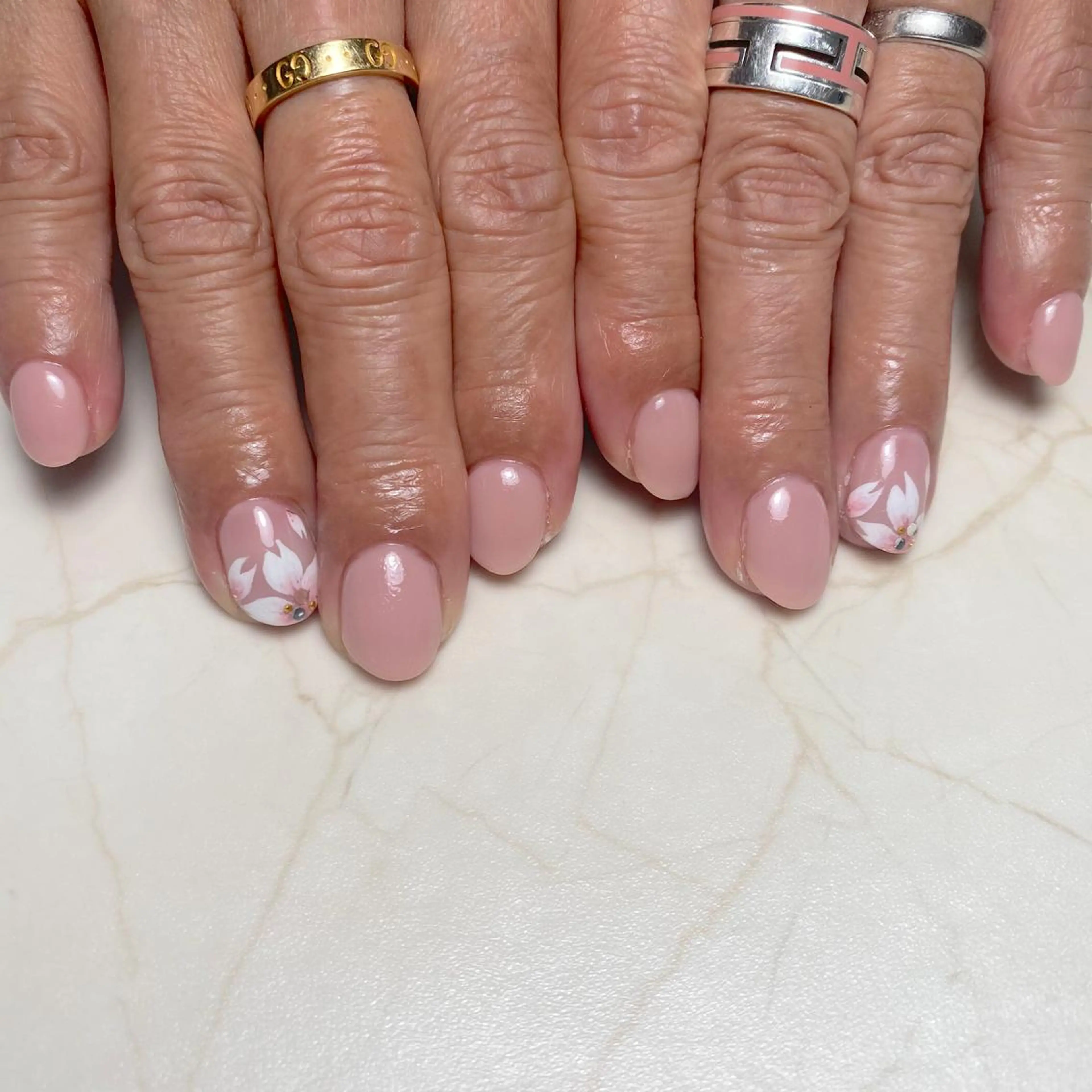 ネイル NAILSALON RandU...のネイルデザイン