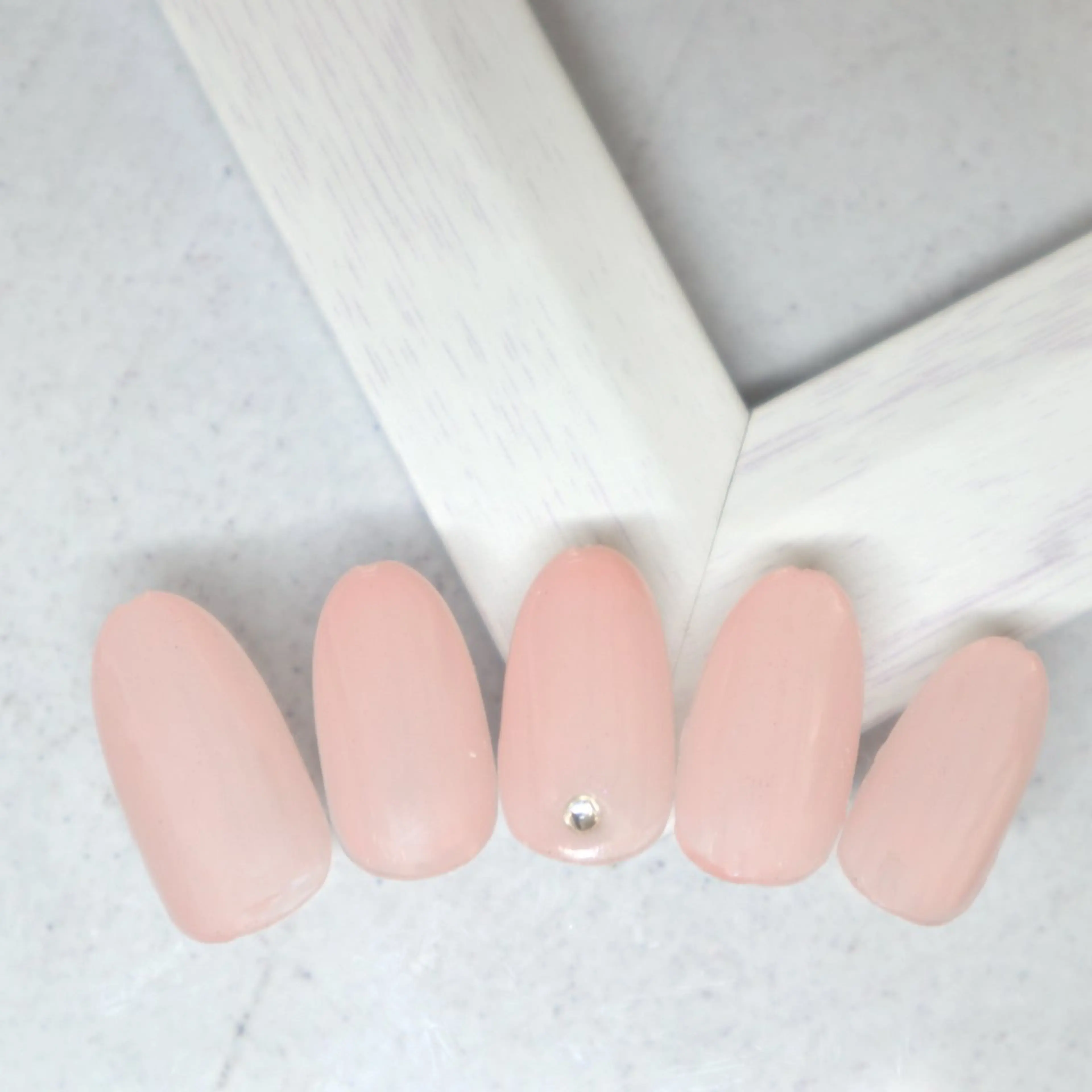 ネイル L‘ねいる 江坂店 エルネイルエサカテンのネイルデザイン