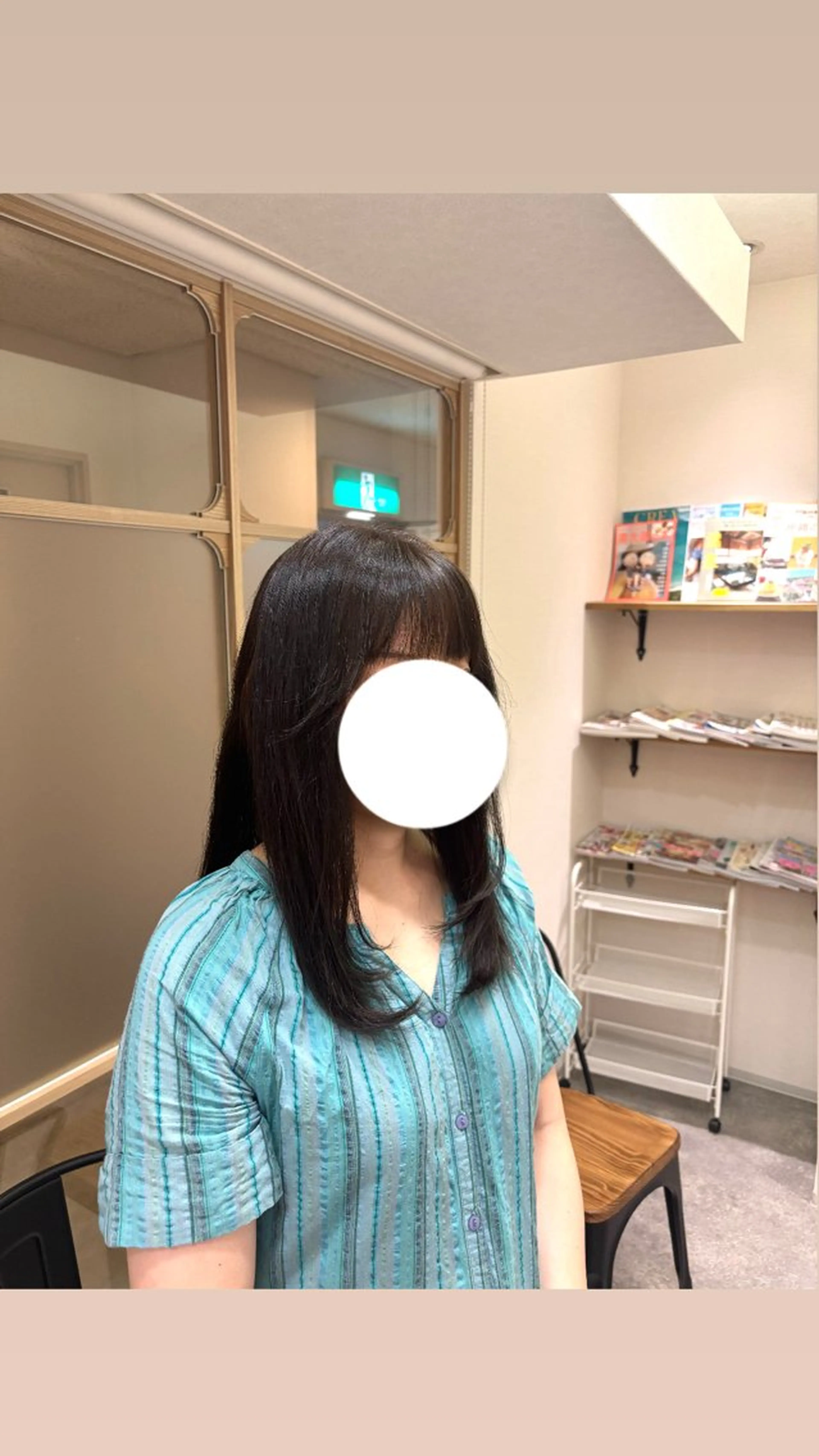 セミロング Rudder 牛嶋のヘアスタイル