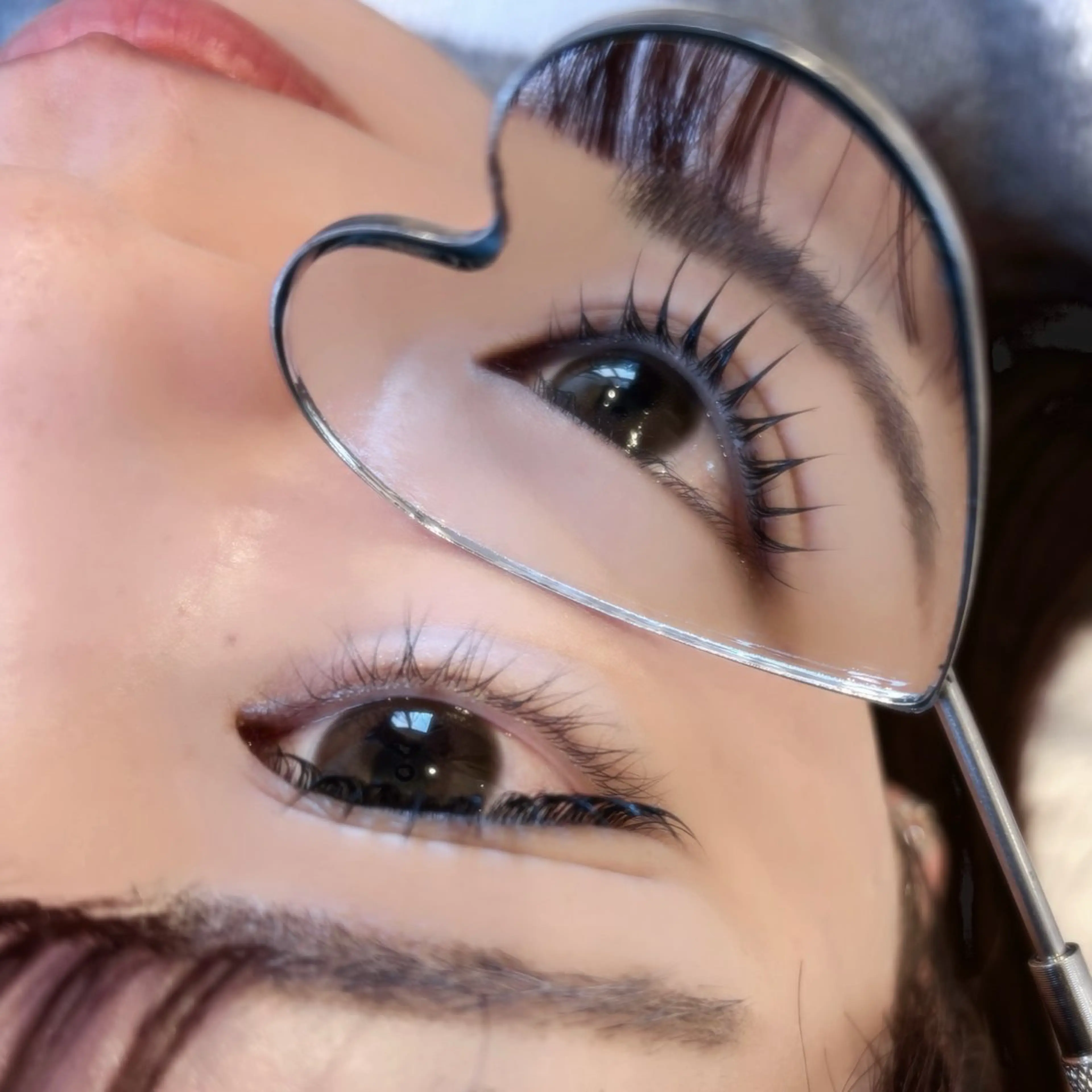 マツエク・マツパ 小澤 琉愛/AURELの眉毛・アイブロウイメージ