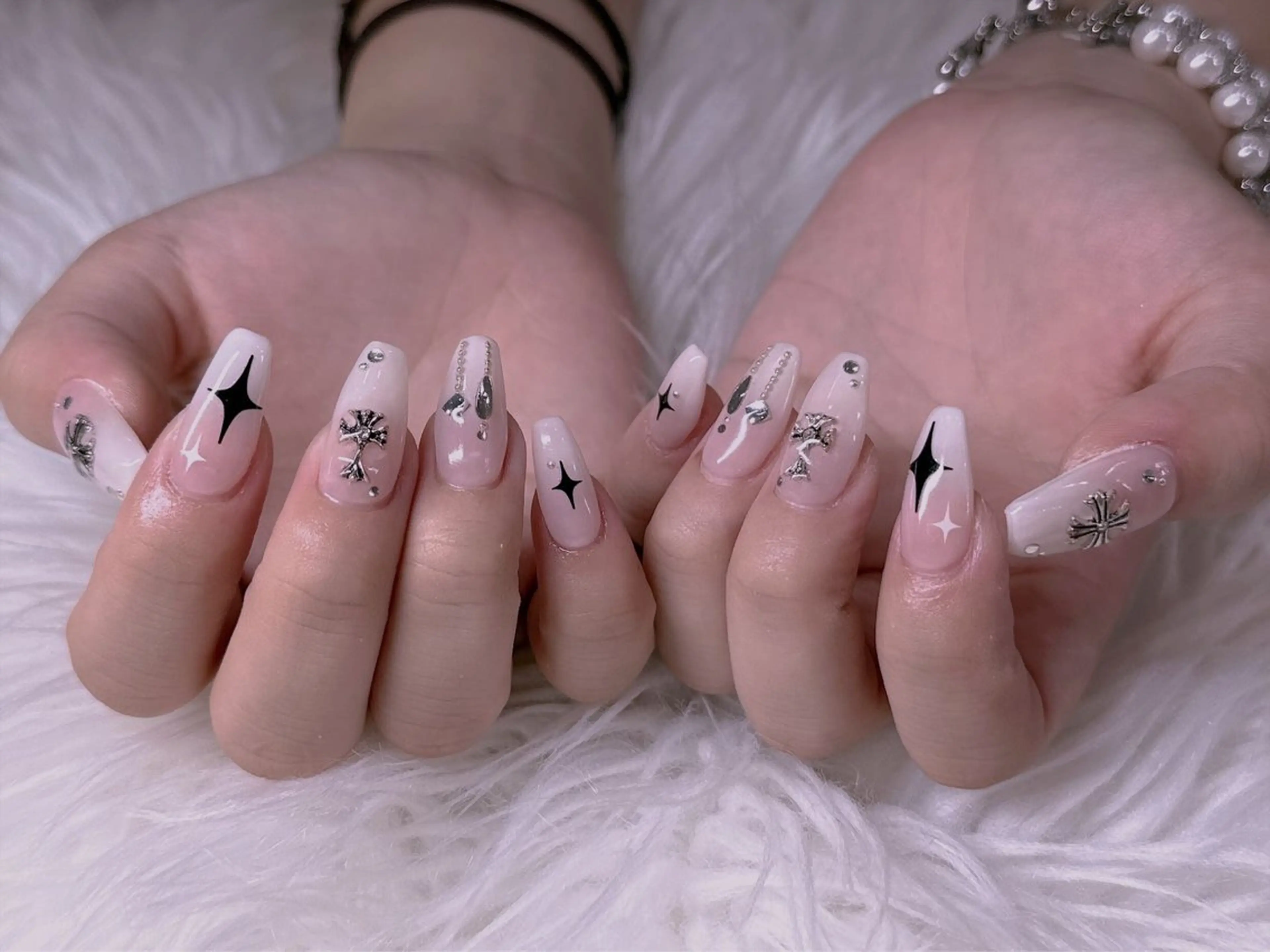 ネイル エムズ エムズのマツエク・マツパデザイン