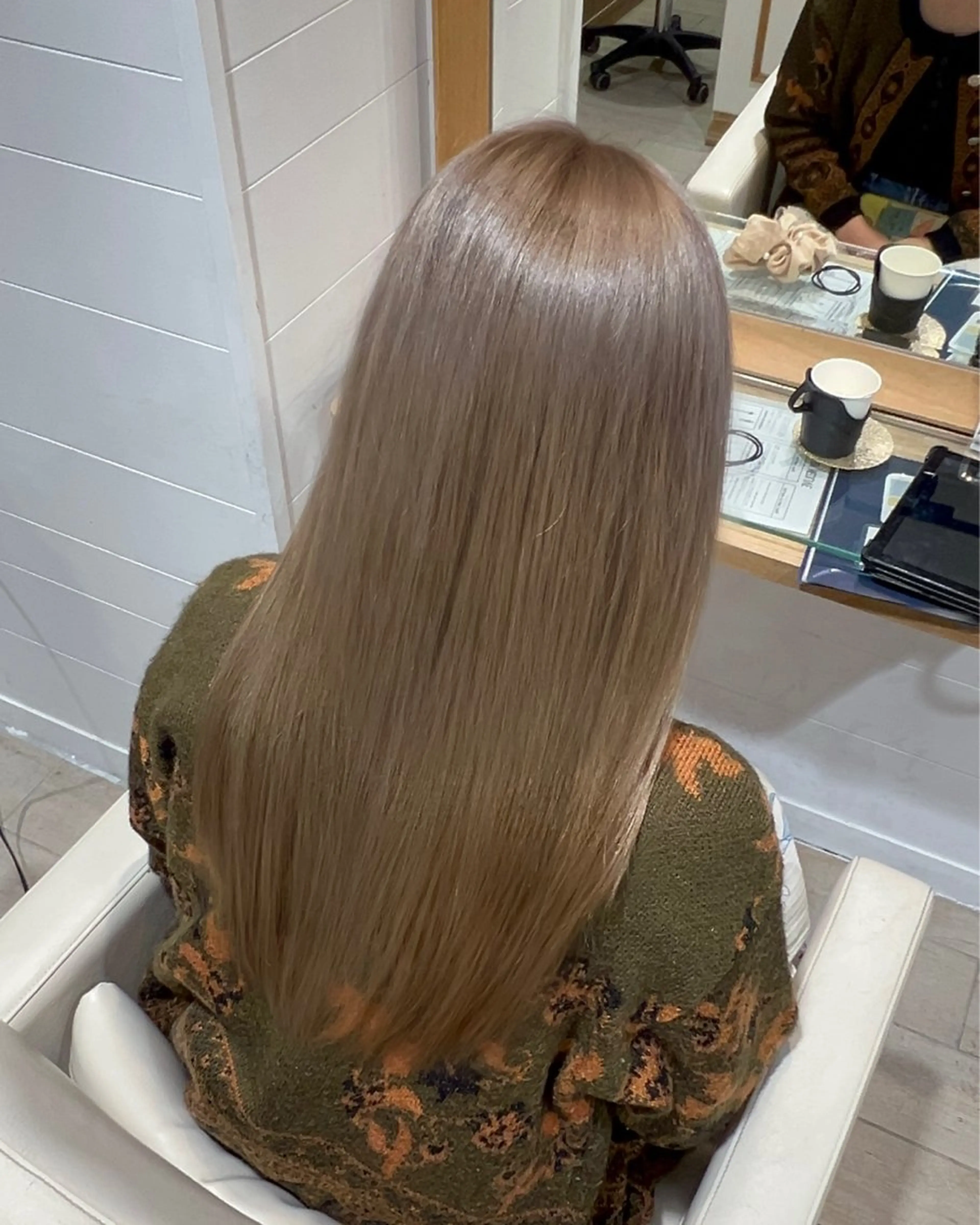 ロング カラー ヘアカラー モデル募集 セイノチヒロのヘアスタイル