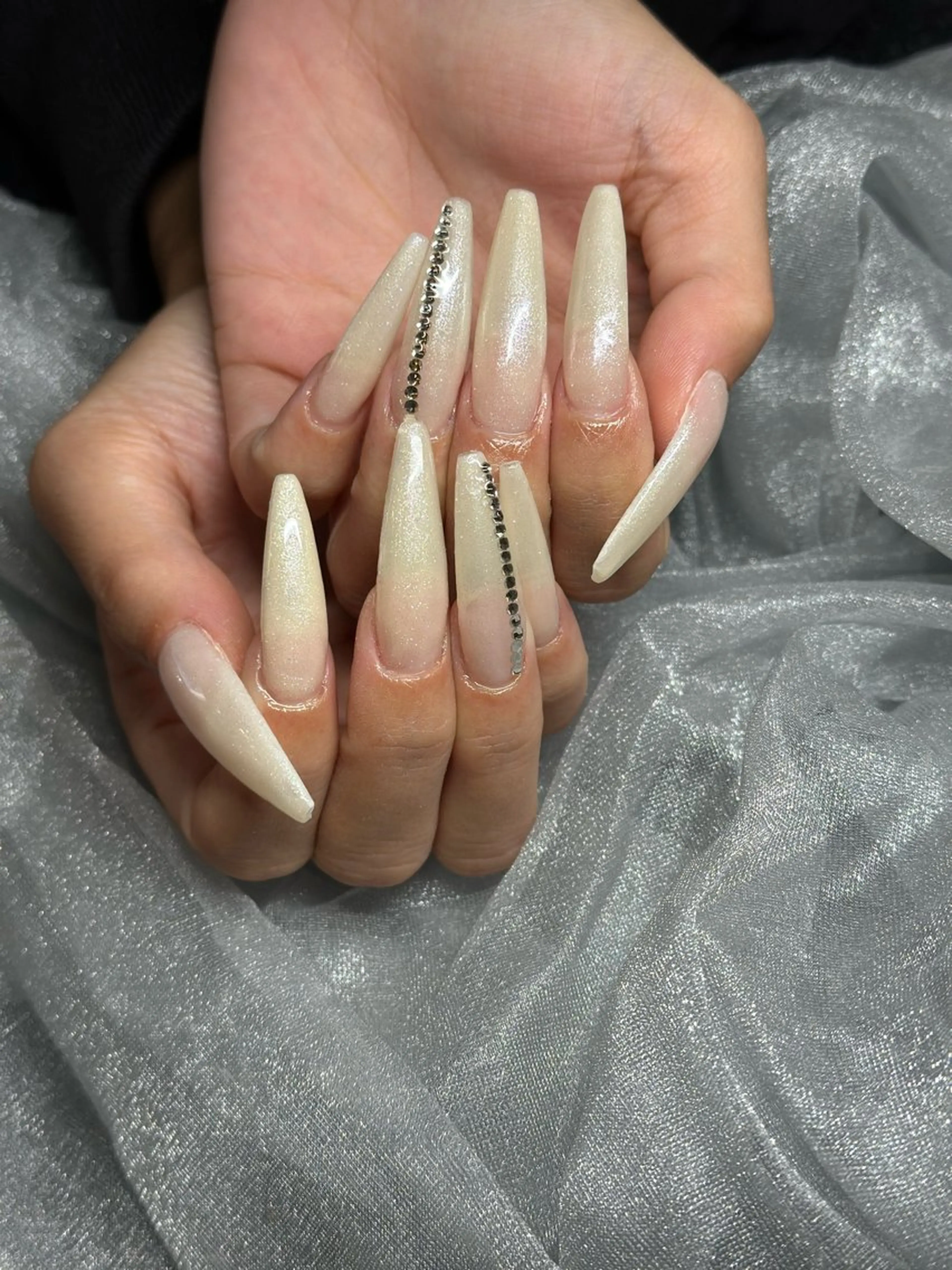 ネイル ストーンネイル Garden Takeuchiのネイルデザイン