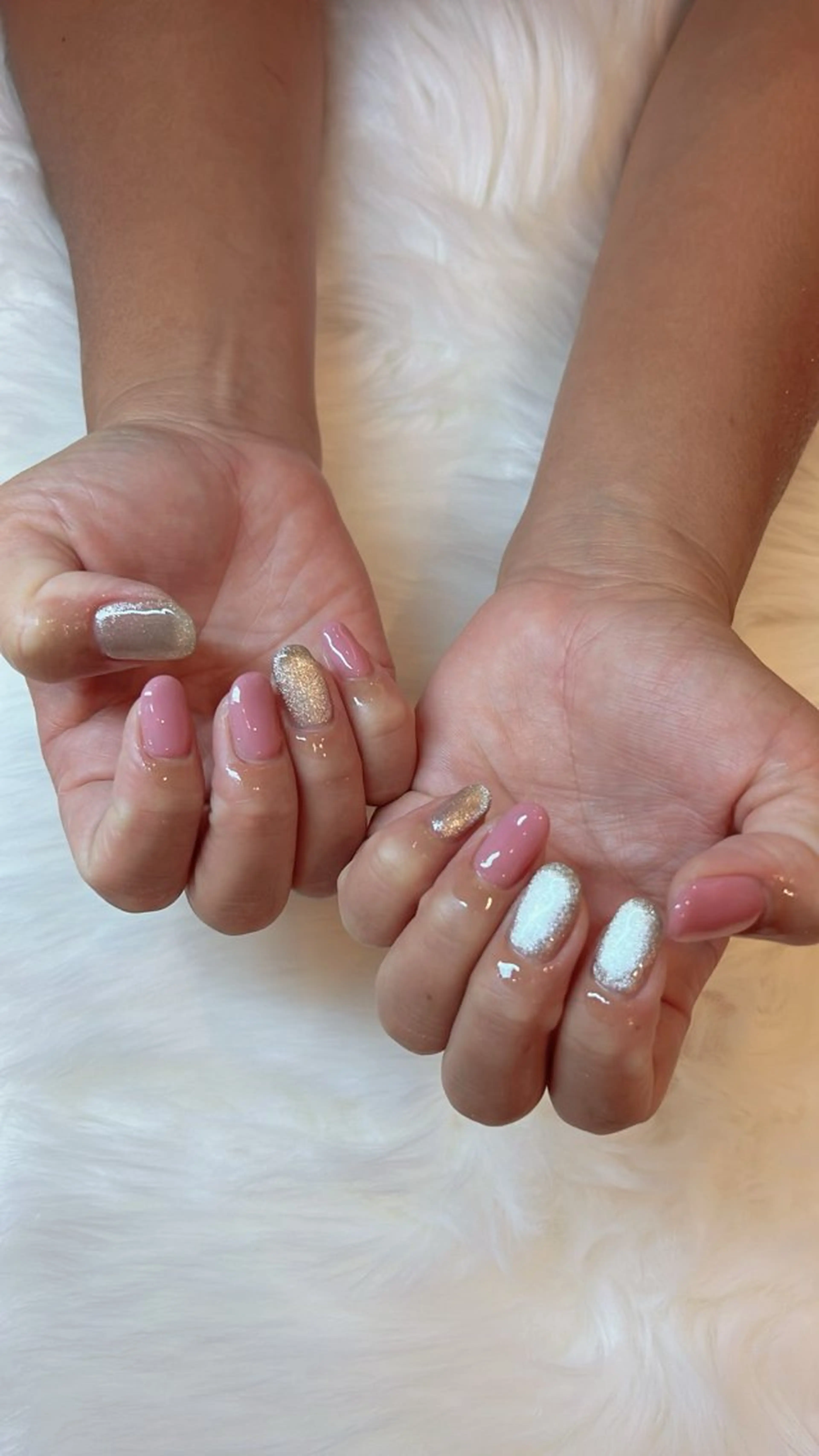 ネイル マグネットネイル ハンドネイル ハンドケア RÊVIA所属・RÊVIA (レヴィア)のネイルデザイン