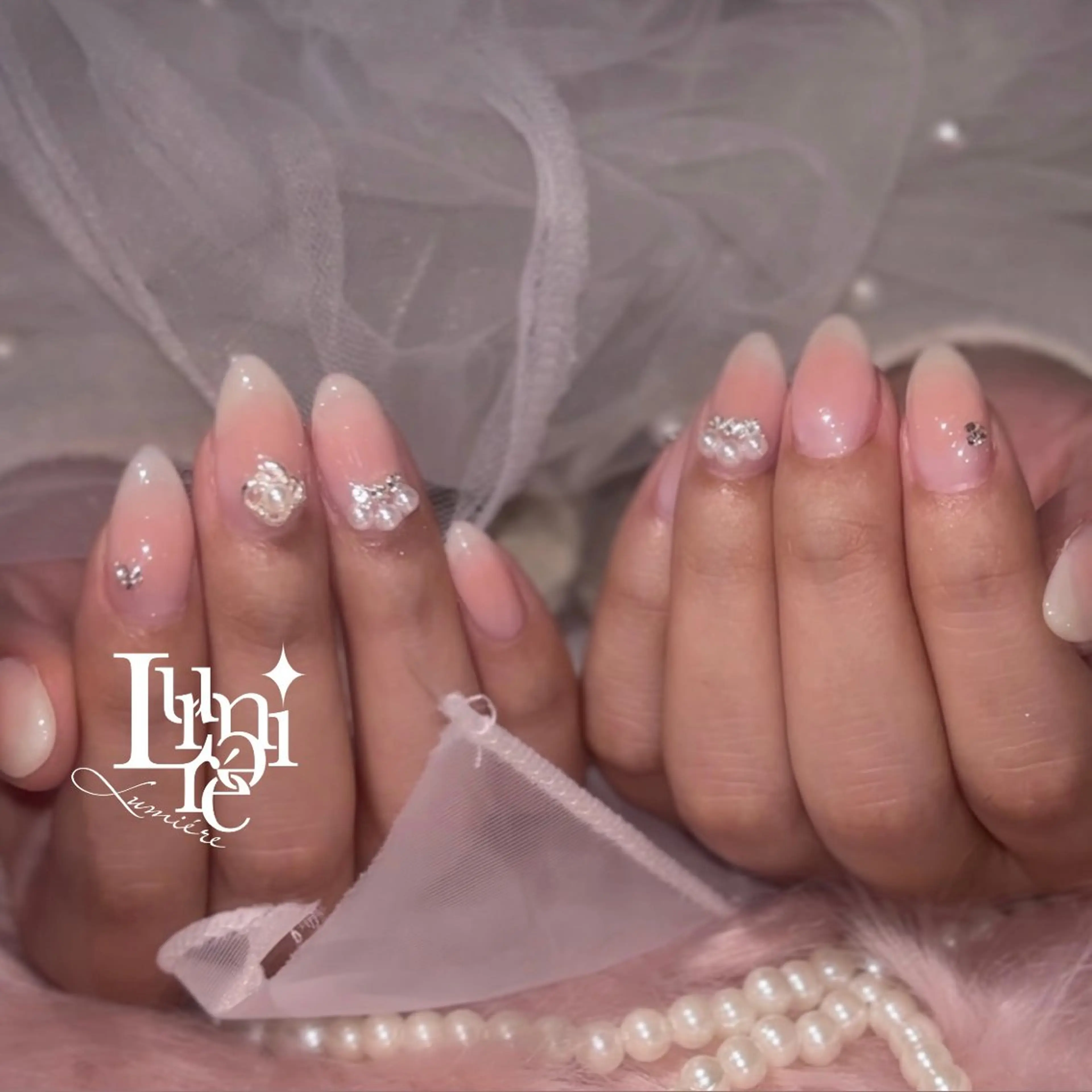 ネイル ハンドネイル Lumière/ 超ロング/ワンホンのネイルデザイン